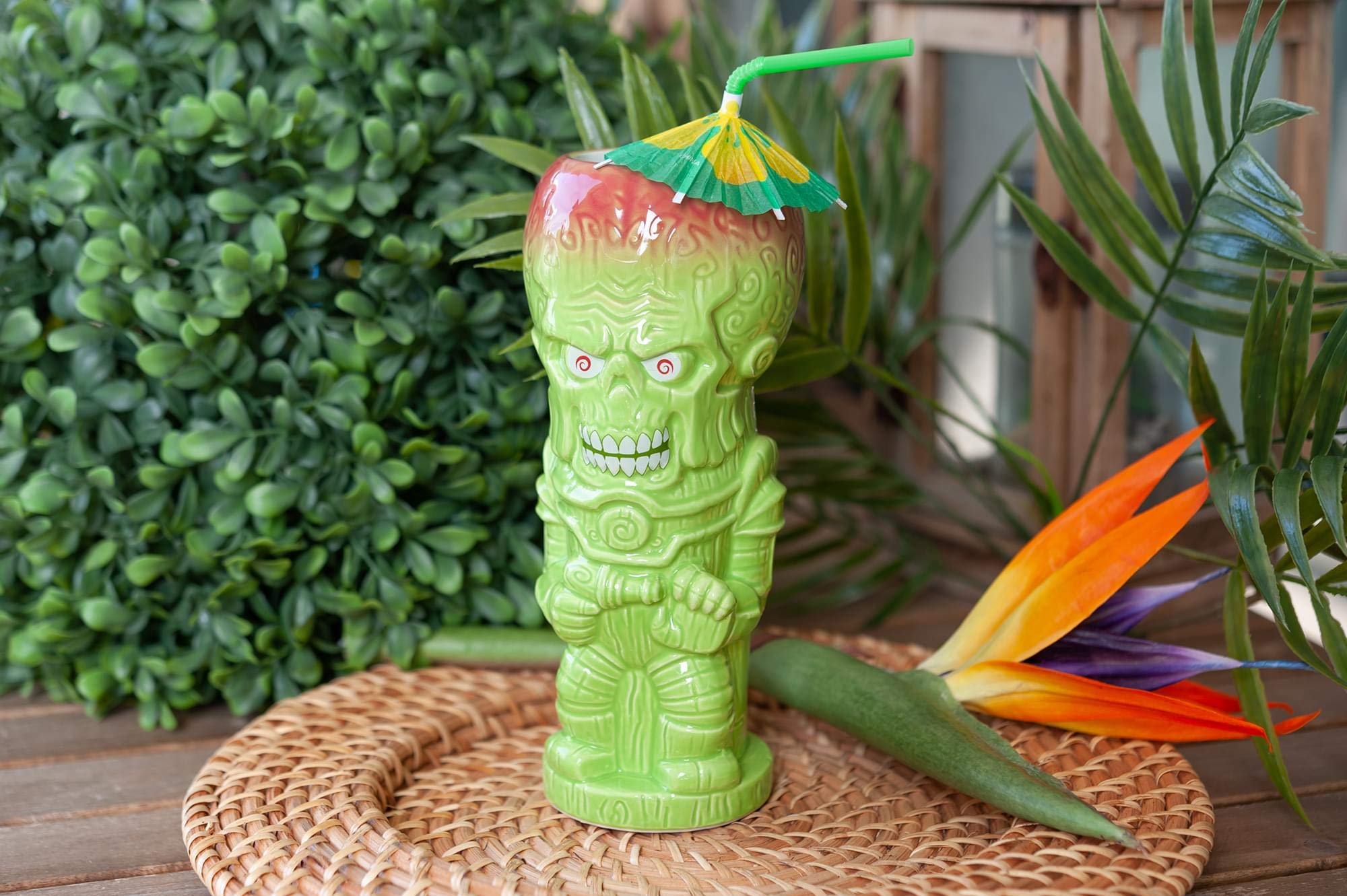Amazon.com: Geeki Tikis Mars Attacks 18 oz Ceramic Coffee Mug
