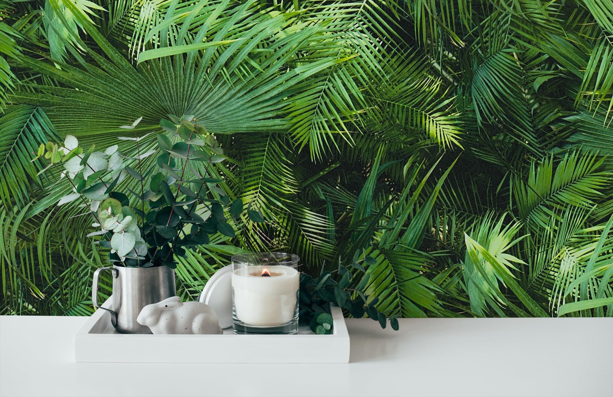 Livingwalls New Bude 2.0 tapeta z nadrukiem palm o wyglądzie dżungli, 10,05 m x 0,53 m, zielono-czarna, Made in Germany 362001 36200-1