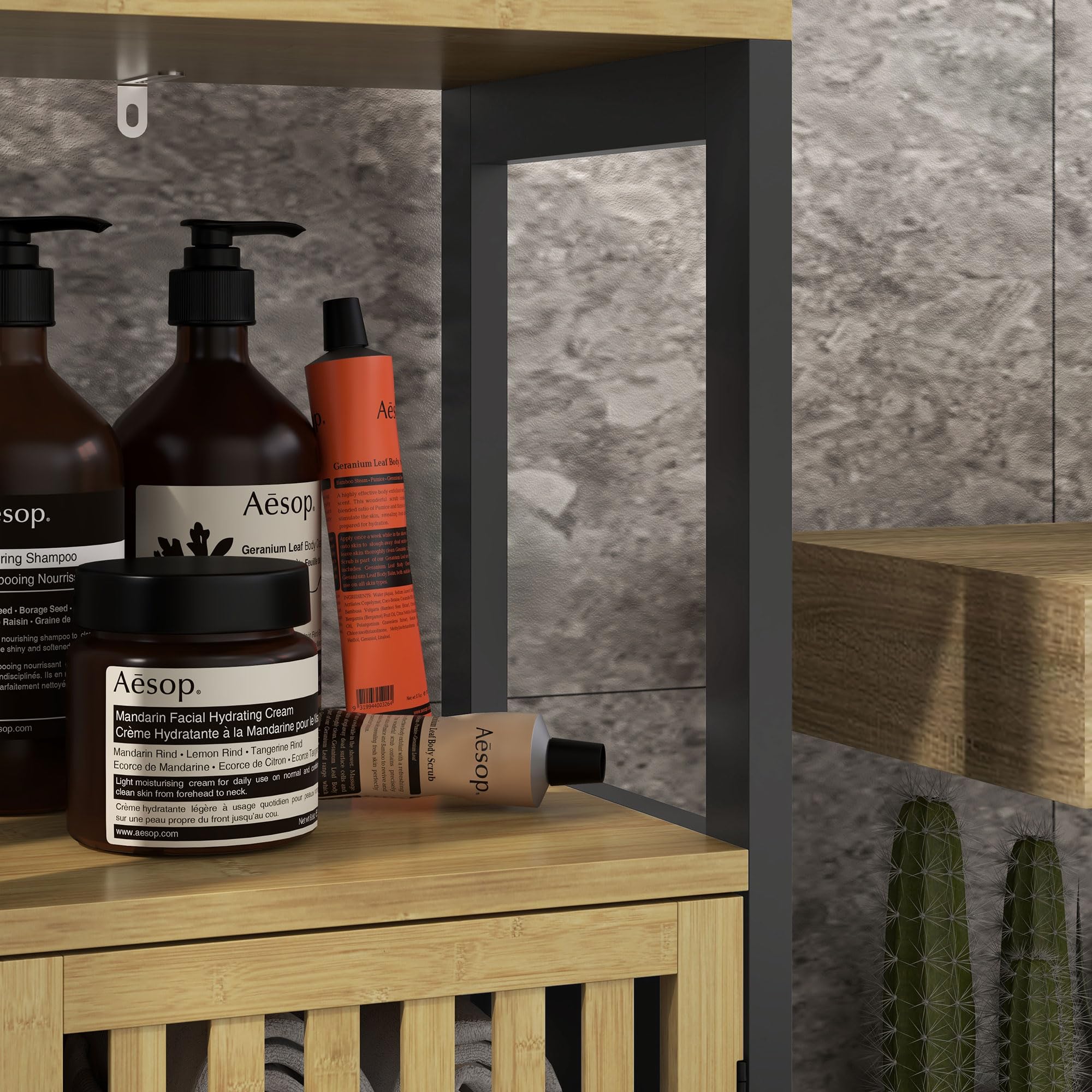 HOMCOM Mobiletto Bagno Salvaspazio con Ripiano Aperto e Armadietto con Ripiano Regolabile, Mobile da Bagno in MDF e Bambù, 32x30x90.5 cm, Nero e color Legno
