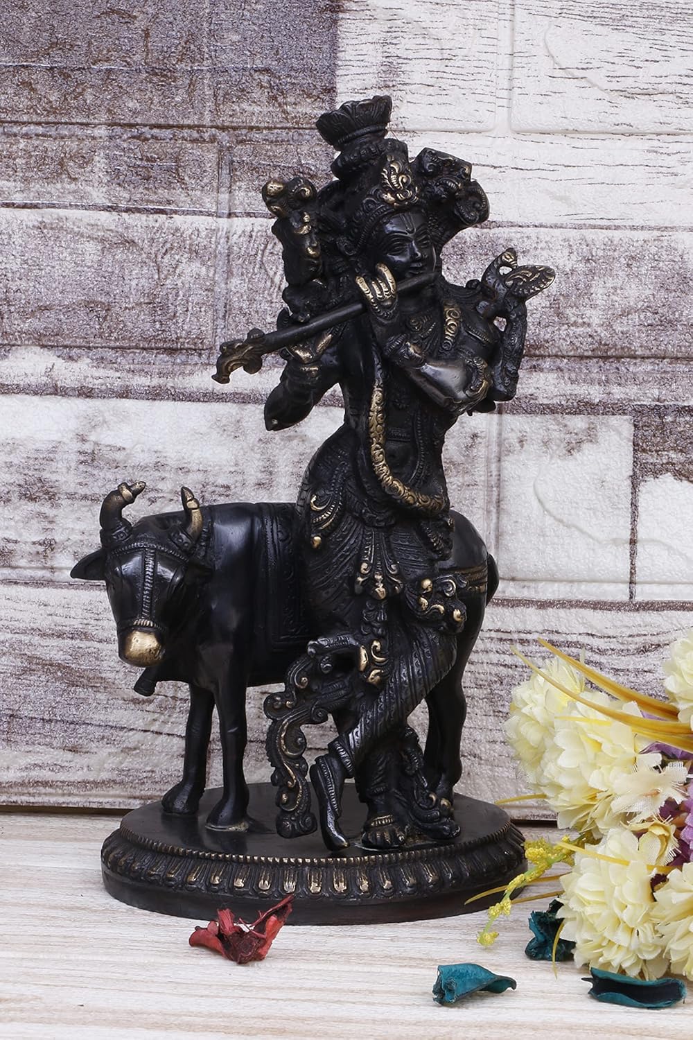 Krishna en laiton avec vache debout jouant de la flûte Statue Mandir Puja Bureau Décoration d'intérieur Cadeau 25,4 cm