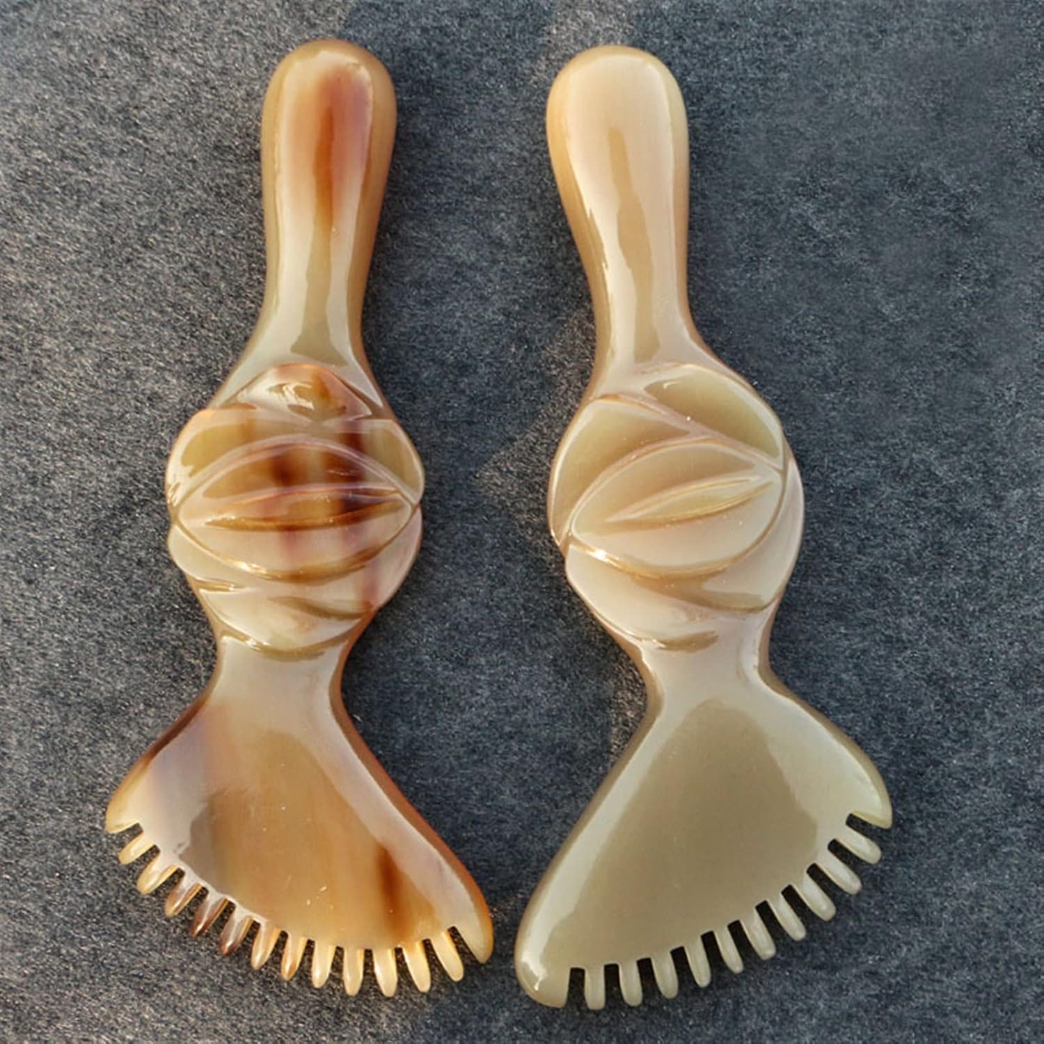 Face Beauty Gouache Natural Horn Guasha Board with Sawtooth Acupuncture Therapy Meridian Scraping Massage Gua Sha Tool 1Pcs