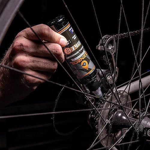 Miniatura 6 de Clenzoil Cadena y piñón para bicicleta de 4 onzas  Protector lubricante limpiador CLP  Limpiador de cadena de bicicleta  lubricante de cadena en uno