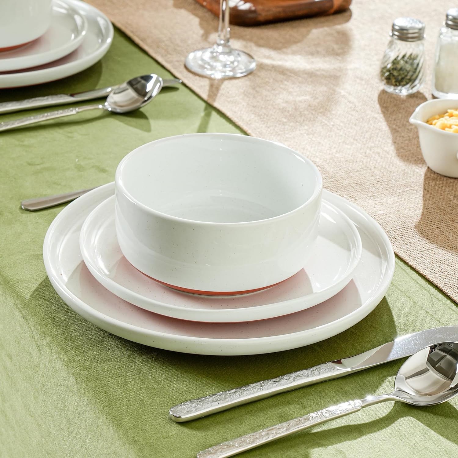 Plates and Bowls Sets, 6 Piece Ceramic Dinnerware Set for Family and Gatherings,Dishes Set for 2,Dishwasher & Microwave Safe, Handcrafted Dishware Sets，Elegant White