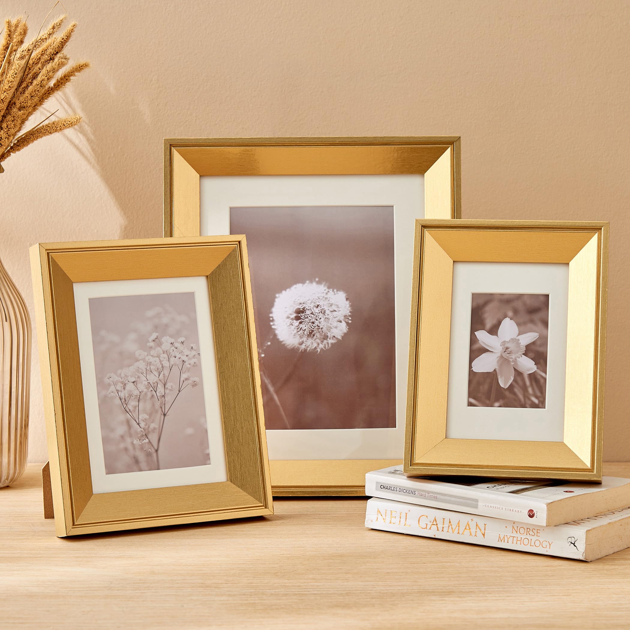 Gold Photo Frame - Elegant Tabletop Display -2