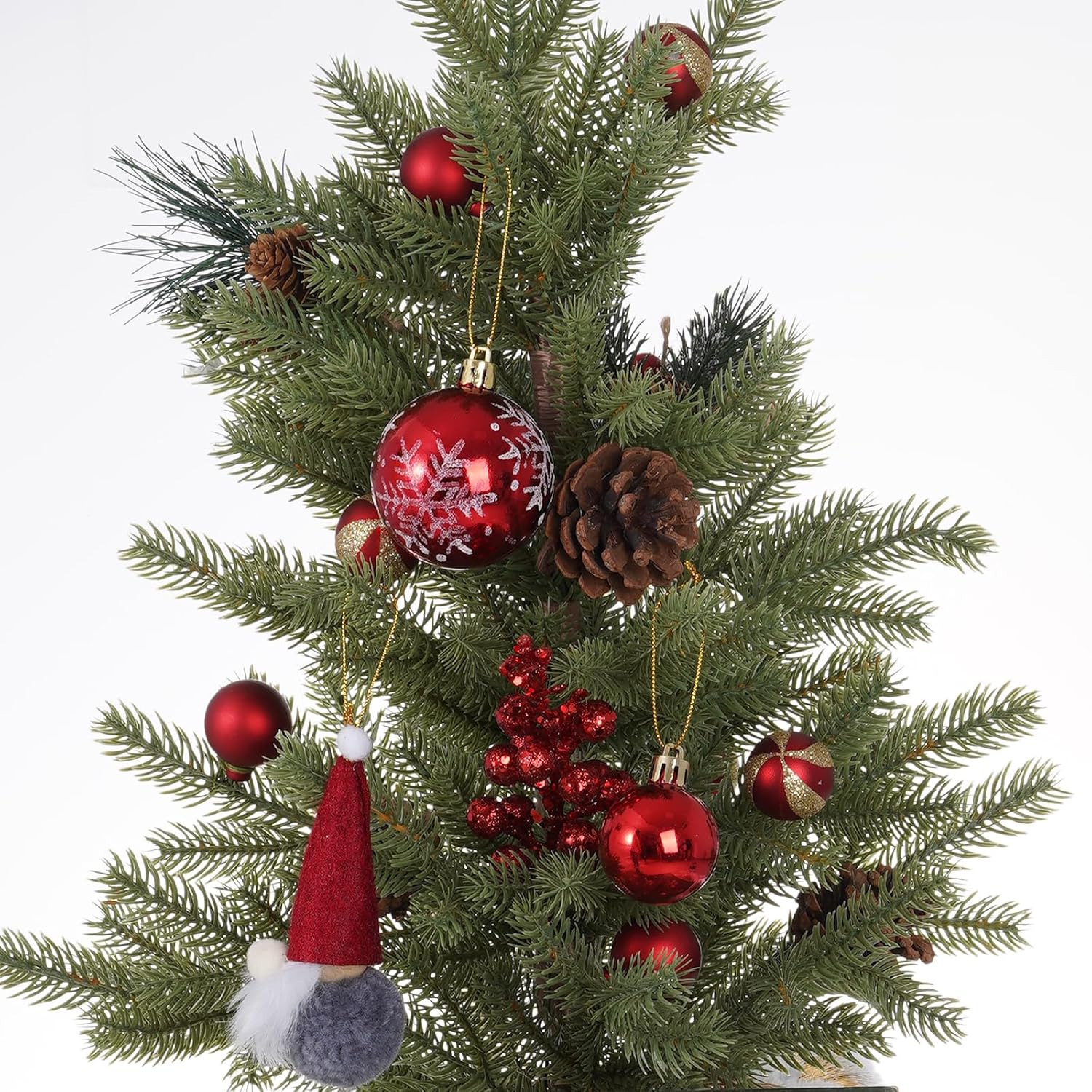 Marrywindix 110Yards Metallic Bakers String Christmas Decorative Twine Gold Wrapping String Craft Twine Present Wrapping Cord for Christmas Decor DIY Crafting Presents Gift Tags