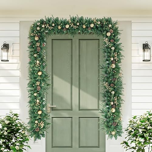 Miniatura 6 de Guirnalda de Navidad artificial preiluminada de 9 pies con 50 luces LED, verde, decorada con piñas, bola dorada en polvo con purpurina, colección de