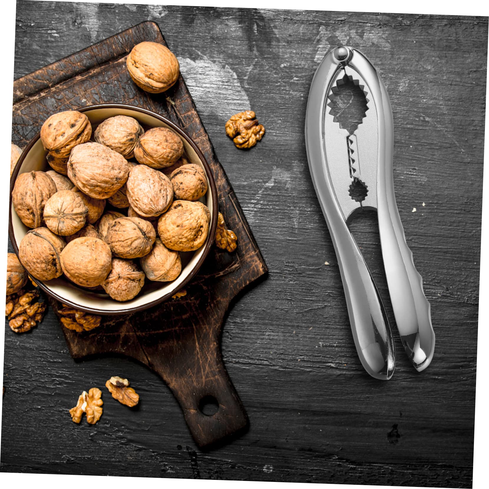 Ciieeo Zinc Alloy Nutcracker for Walnuts Portable Handheld Opener Ergonomic Design