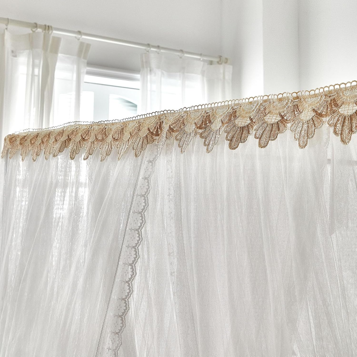 AIKASY Double Layer Canopy Bed Curtains with Mosquito Net, Princess Style Sheer Bed Canopy with Tiebacks, 4 Corner Bed Curtains for Girls Bedroom Decoration (White,Queen)