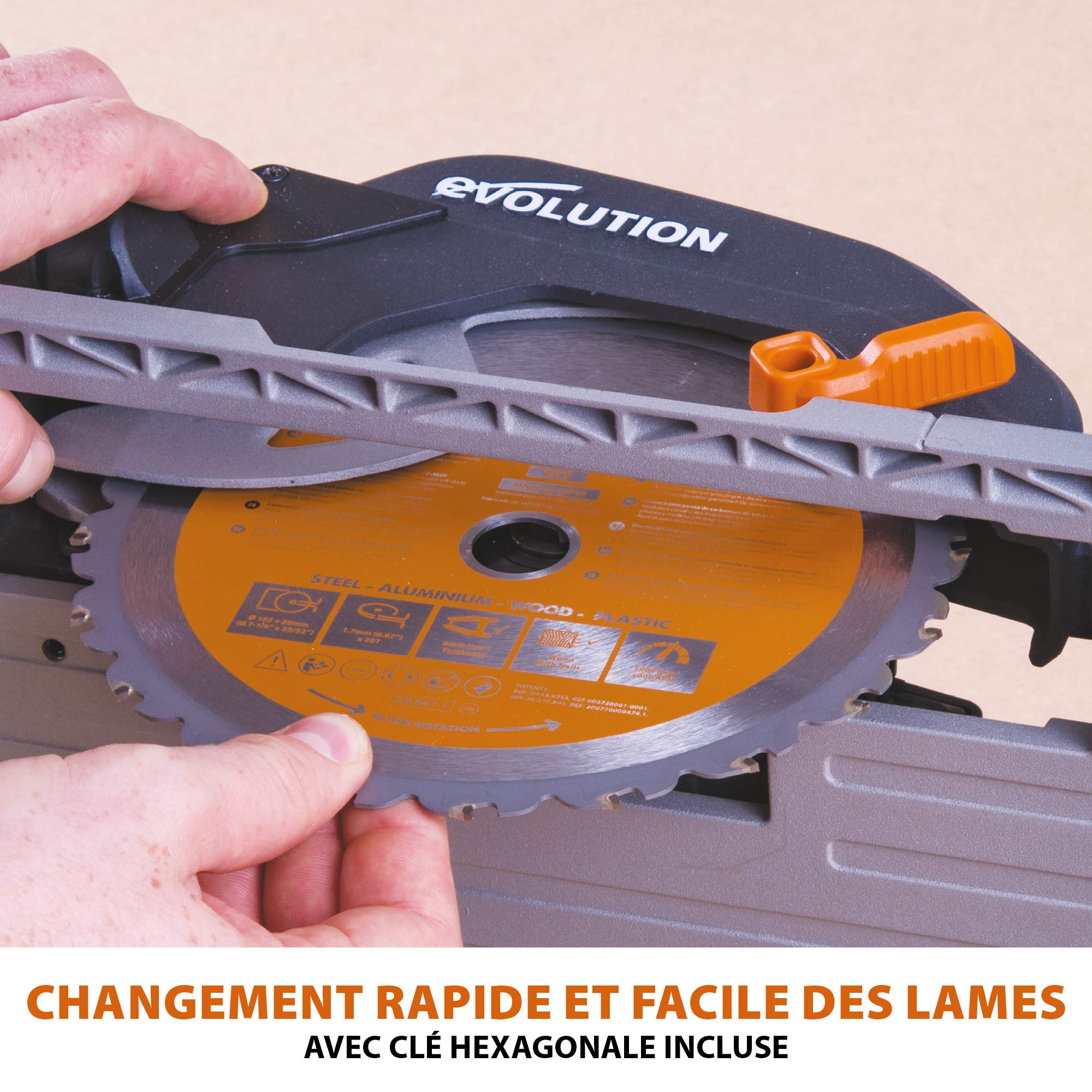 Evolution Power Tools Scie Circulaire - Coupe Multi-Matériaux - Le Bois, Le Plastique, Le Métal - Biseau 0° - 60 - Profondeur de coupe de 64 mm - Guide Parallèles - Lame Incluse 185mm - R185CCS