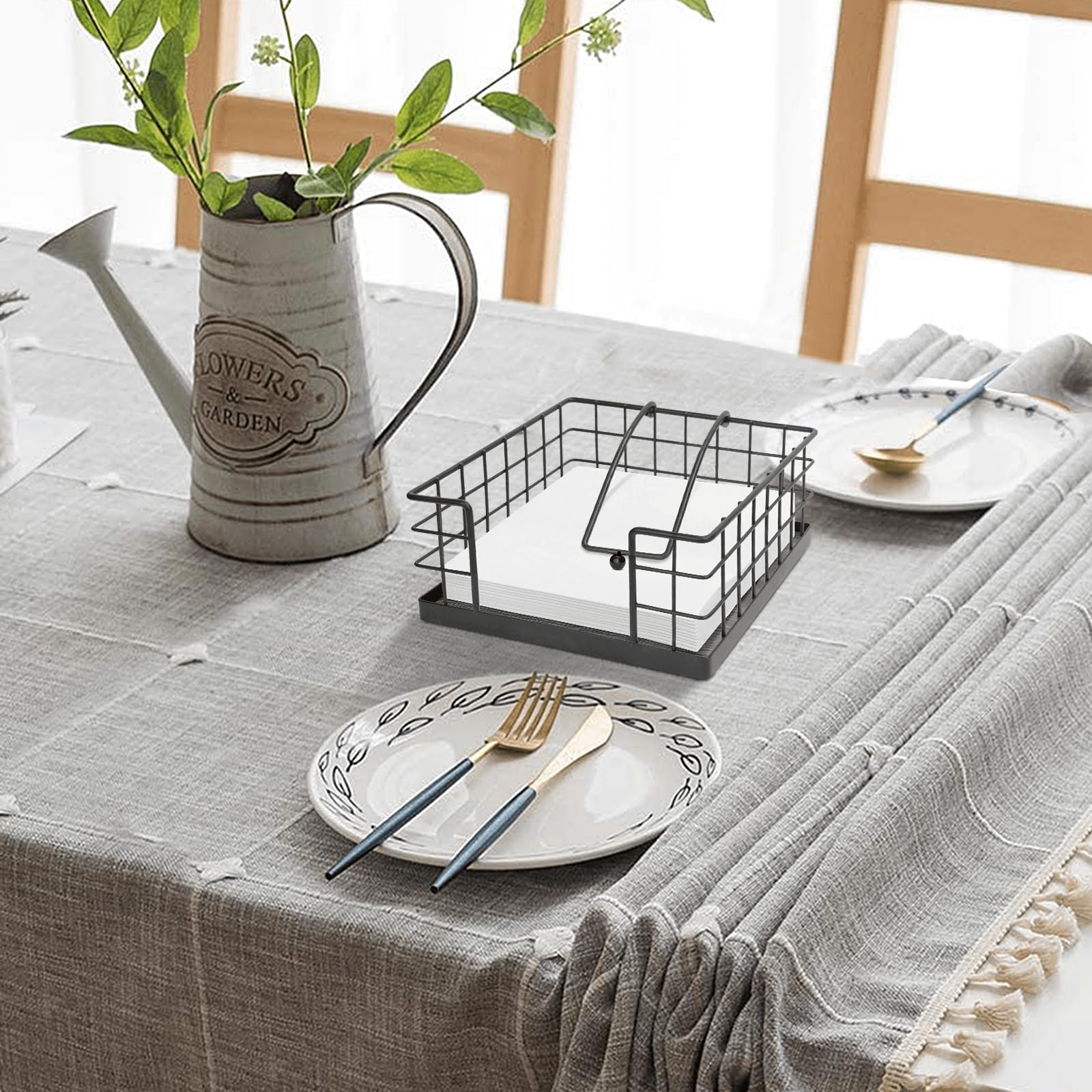 Homode Servilletero de madera para servilletas de papel, dispensador cuadrado de servilletas de cocina para mesas, cesta plana para servilletas con brazo pesado, gris rústico