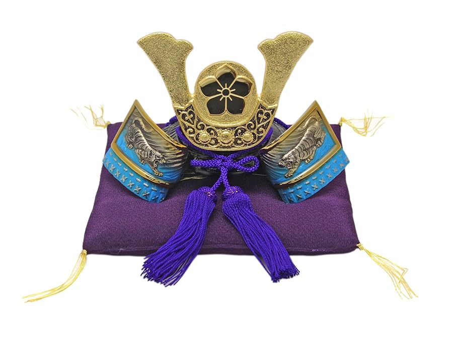 武士の兜（かぶと）甲冑　明智光秀　織田信長11個まとめて 武士の兜（かぶと）甲冑 明智光秀 織田信長11個まとめて 武士の兜（