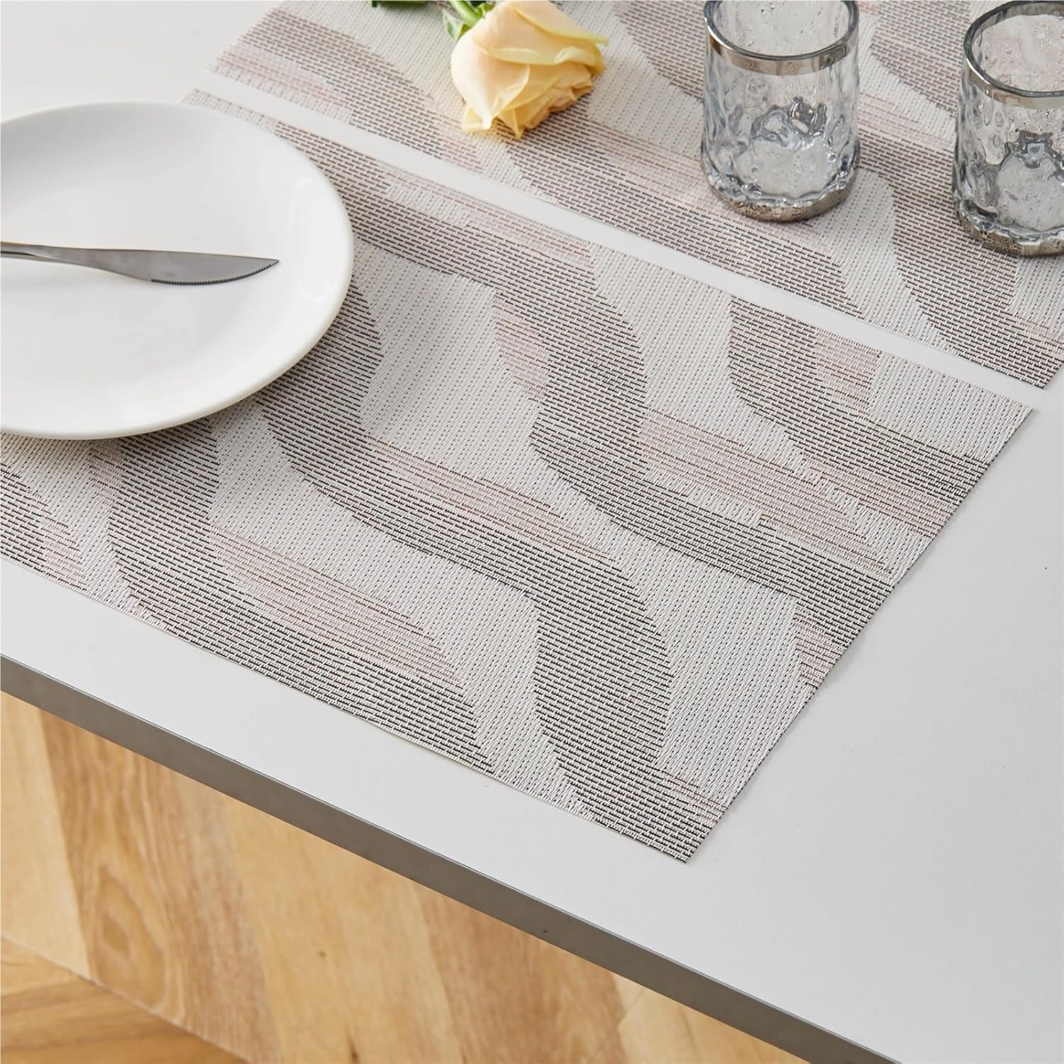 Home Kitchen Heat Vinly Woven Placemats Cafe bar Cleaning Wipeable Washable Place Mat Indoor Outdoor Mats & Pads(Black)