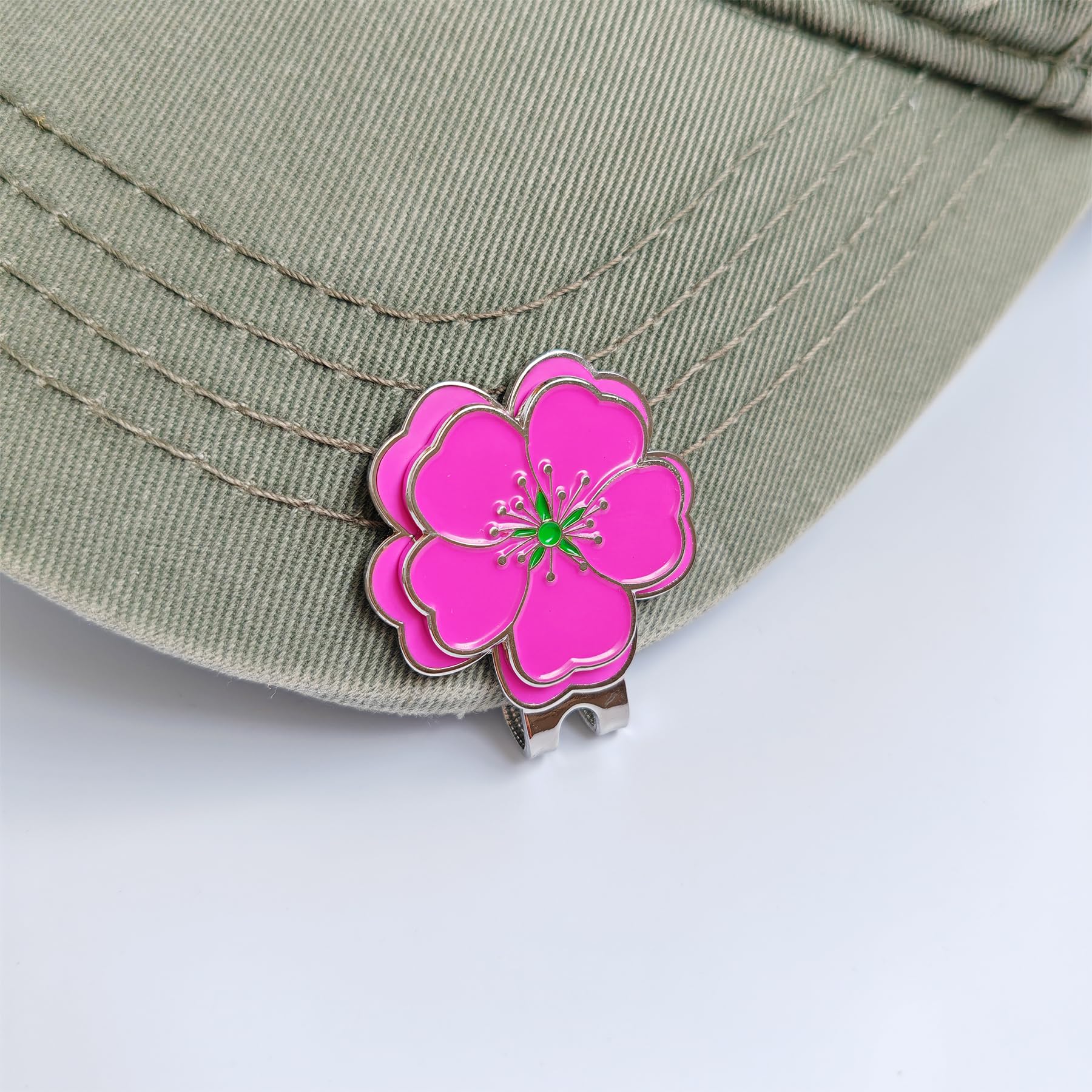 Eshan Marcador de pelota de golf y clip magnético para sombrero de golf, juego de clips de trébol de flores, marcadores de bolsa de golf, accesorios de regalo para mujeres