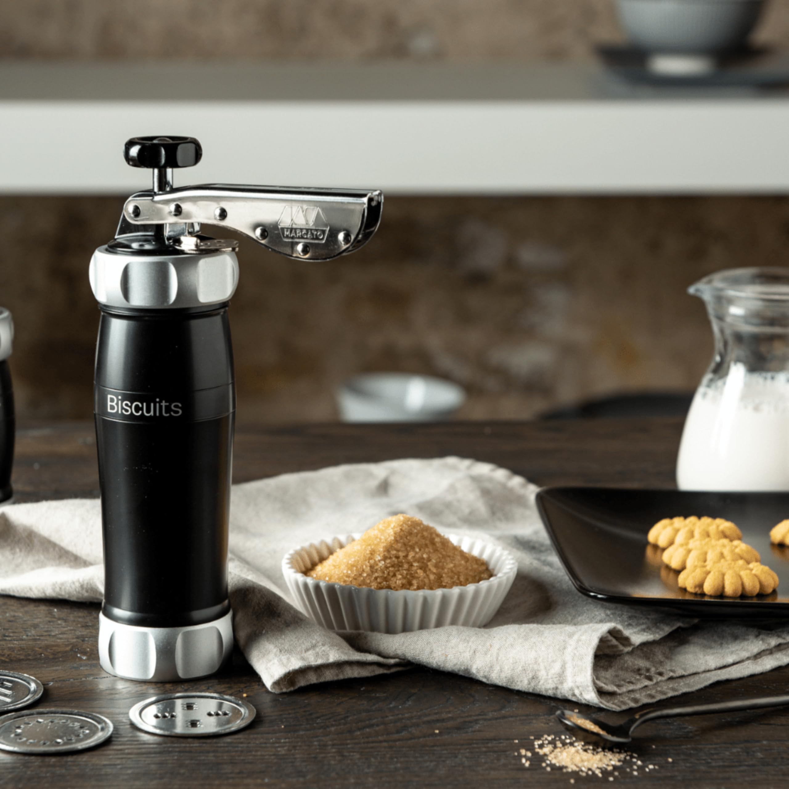 Presse à Biscuits Marcato Vintage 1999 - Fabriquée En Italie - Avec 20 Disques - État TB