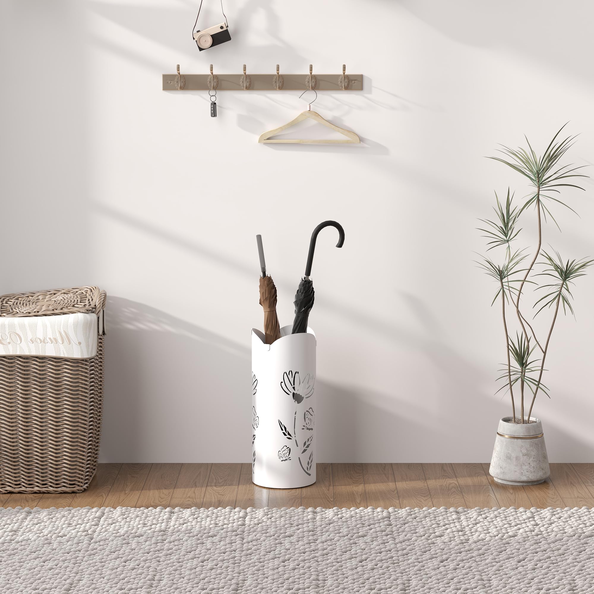 HOMCOM Paragüero de Acero Soporte de Paraguas con 4 Ganchos y Bandeja de Goteo Extraíble Paragüero Blanco para Entrada Oficina 17x17x41 cm