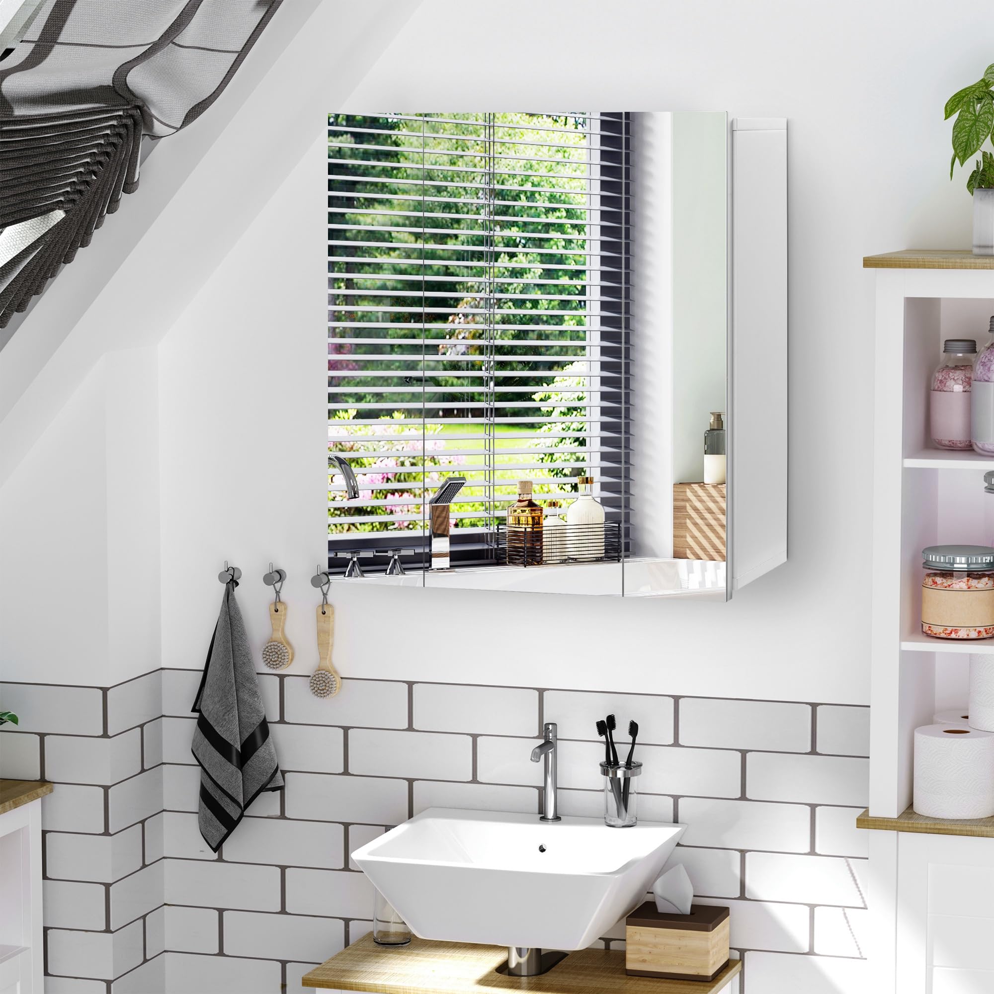 kleankin Mueble de Baño con Espejo Mueble de Pared para Baño con 3 Puertas y Estantes Internos Ajustables 70x15x60 cm Blanco