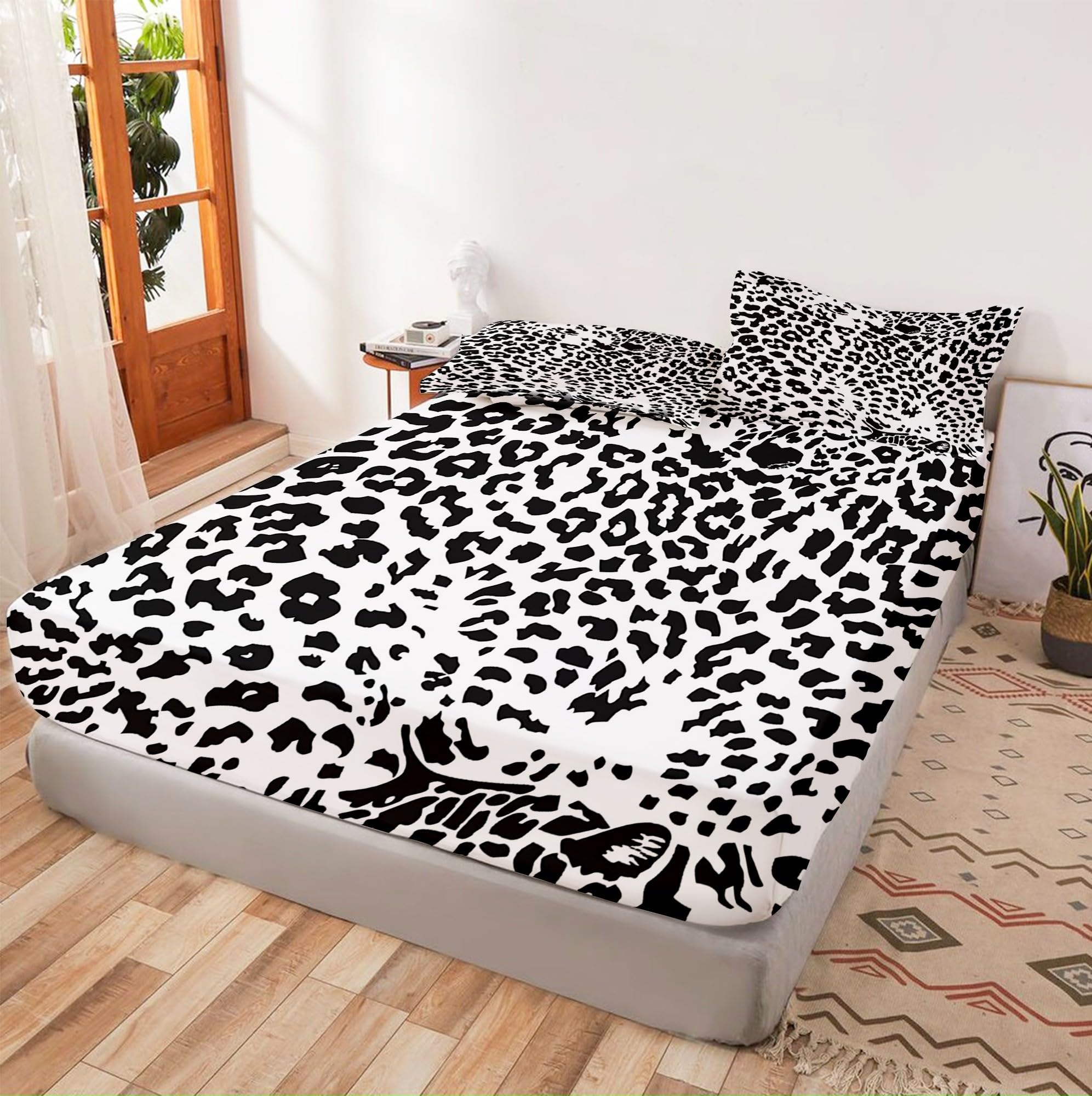 Sabana Bajera Leopardo Blanco Y Negro Microfibra Cepillada 135x190 cm para Colchón 30cm de Altura Tejido Suave Transpirable Hipoalergénico Antiácaros y Antibact