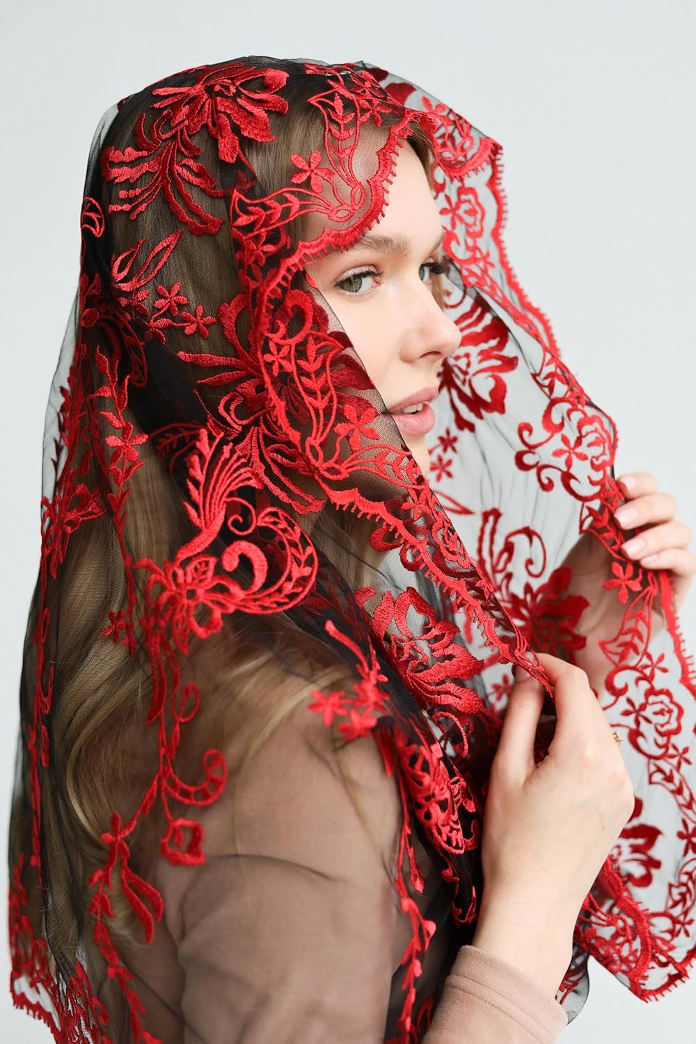 Catholic Mantilla Infinity Veil-Soft Spanish Lace Chapel Mass Head Covering for Women Traditional Catholic