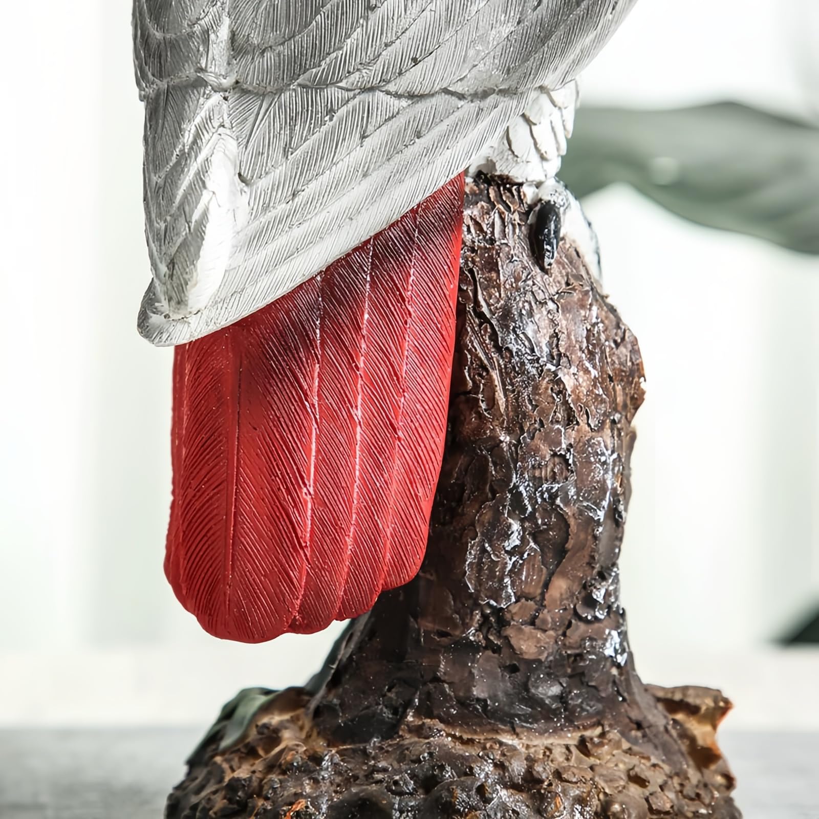 Figura Loro Yaco Gris de Cola Roja 32cm Estatua de Resina Ave