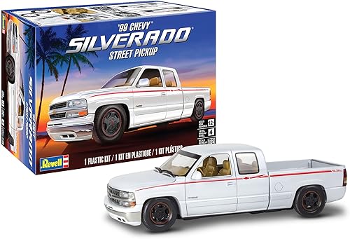 Revell 14538 '99 Chevy Street Silverado Street Pickup 125 Escala 125 150 piezas Nivel de habilidad 4 Modelo Kit de construcción de camiones