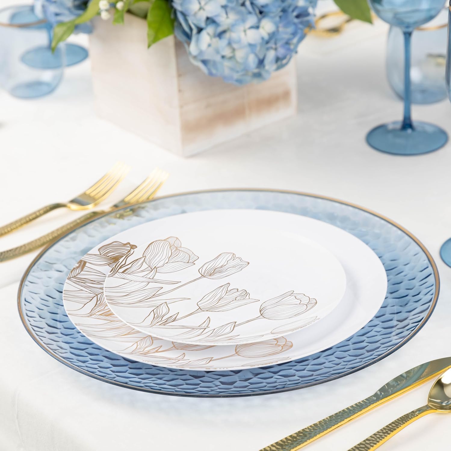 PLASTICPRO 32 Pack Elegant Disposable Plastic Plates Combo Set Includes 16 Dinner Plates and 16 Salad Plates Heavy Duty Fancy Party Plates White & Gold Tulip Design - Image 4