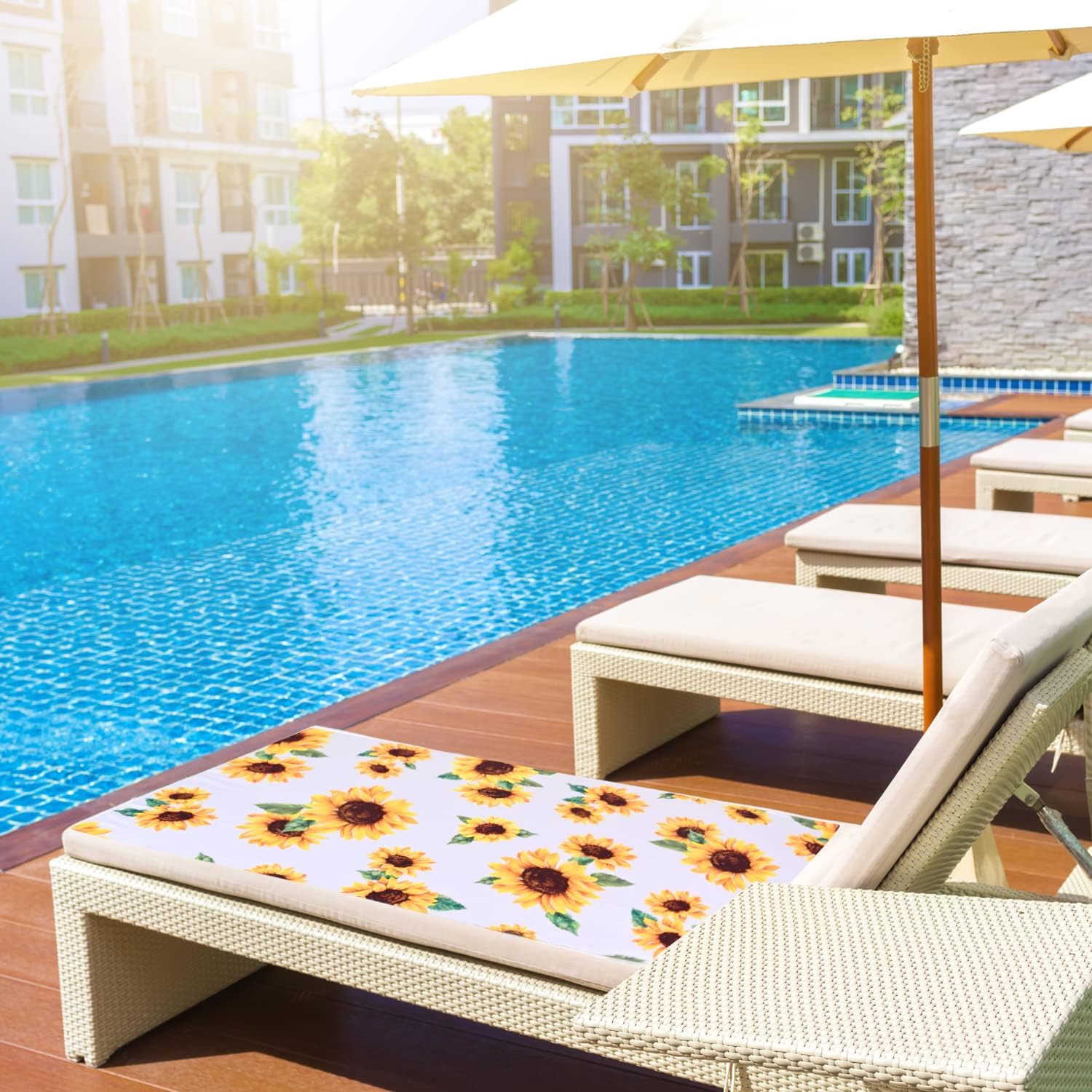 LIVILAN Sunflower Beach Towel, Microfiber Floral Design for Women, Girls, Adults, Quick Dry, Sand Proof, Thin and Lightweight, Oversized 24"x 48" for Pool, Swim, Bath, Shower, Ideal Sunflower Gifts - Image 4