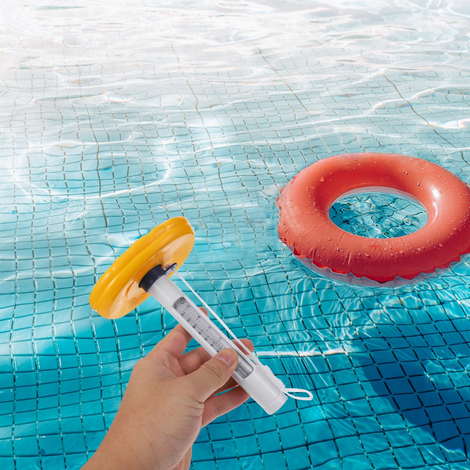 Kisangel 2 Pezzi Termometro Galleggiante per Piscina e Misuratore Temperatura con Display Fahrenheit Pratico e Resistente Include per Facile Bagnarsi