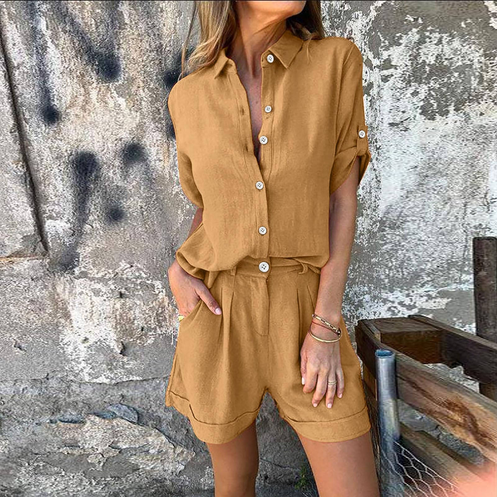 Ensemble Décontracté Deux Pièces En Coton Et Lin Pour Femme,Haut À Manches Courtes Avec Boutonné Et Short D'Été Léger Ensemble Femme Chic Et Elegant Costume 2 Pièces Tenue De Plage Casual