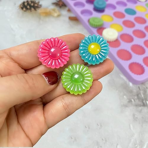 Miniatura 2 de Moldes de silicona para dulces de margaritas, 70 cavidades, moldes de silicona de chocolate morado, moldes de oso de goma con raspador