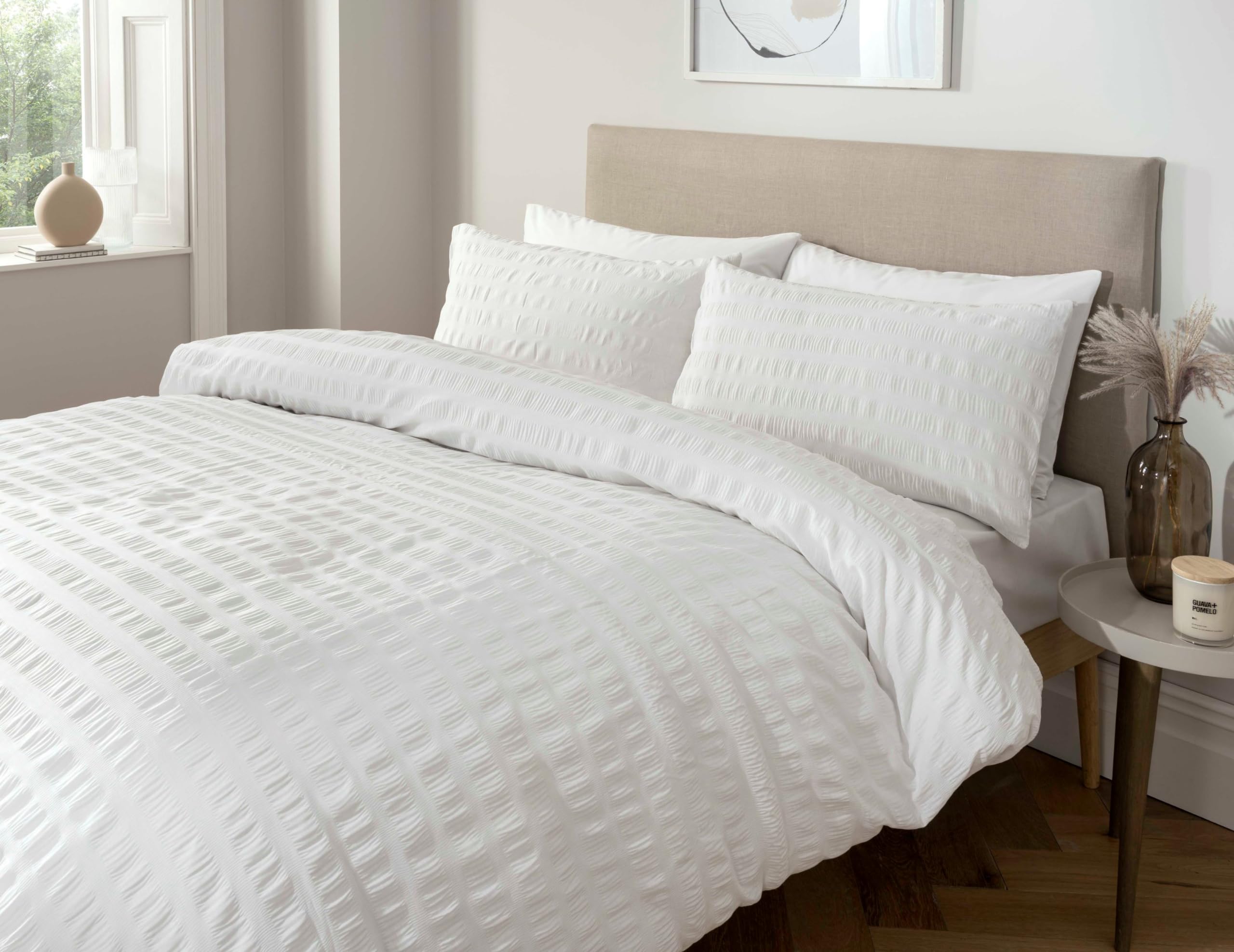 Jansons Direct Linens Stunning Seersucker Design Duvet Cover Set in White Superking Bed Size