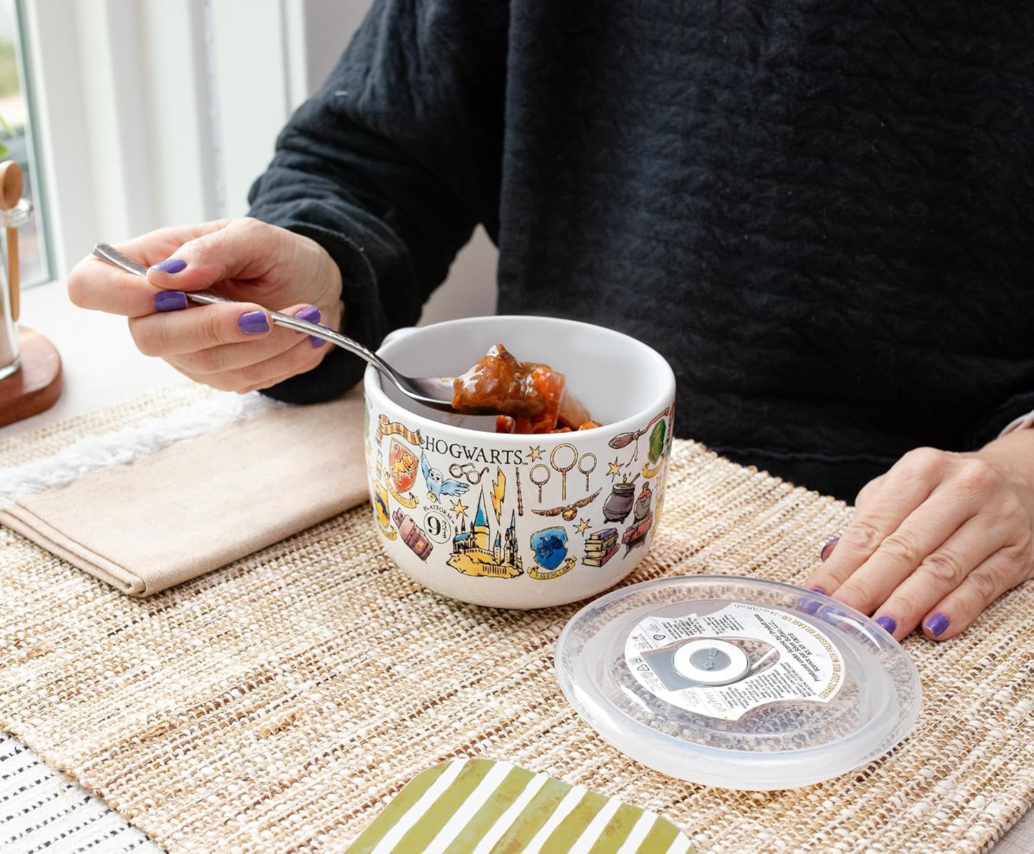 Harry Potter Hogwarts Destination Ceramic Soup Mug Bowl With Vented Lid and Handle For Ice Cream, Cereal, Beverages | Holds 24 Ounces - Image 8