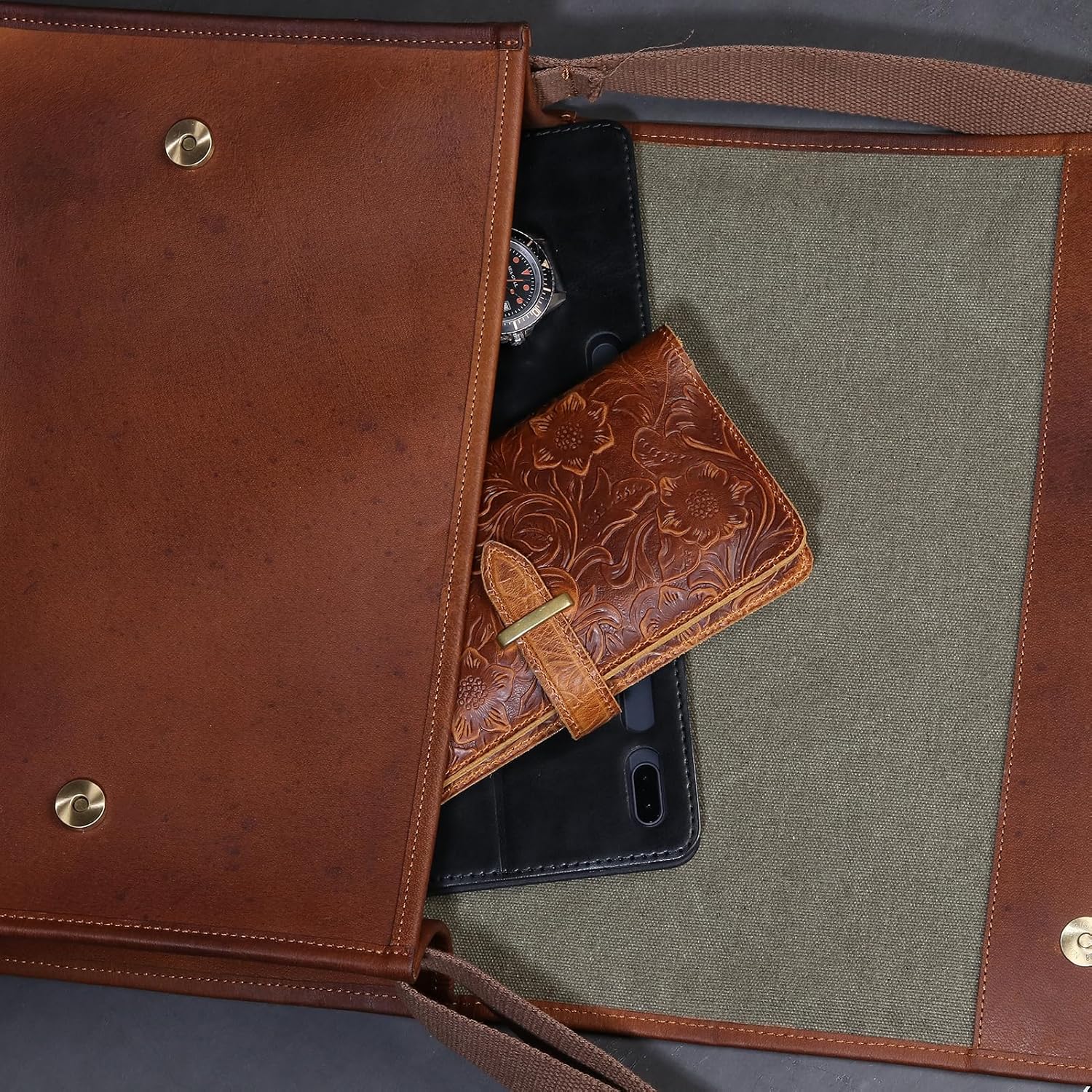 Dual phone Holster, Genuine Leather Shock-proof Wallet,Flip Folio Cover with Card Slot, Universal phone bag/Handbag，RFID Blocking Safe and durable for Applicable to mobile phones ≤6.8 in.