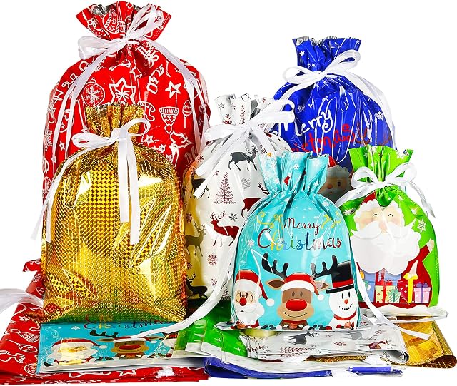 Advantez Christmas Drawstring Gift Bags, Christmas Foil Gift Bags, 30Pcs & 4 Sizes, Xmas Gift Bags for Goody Birthday Christmas Party Festival Gift Wrapping (Small Medium Large)