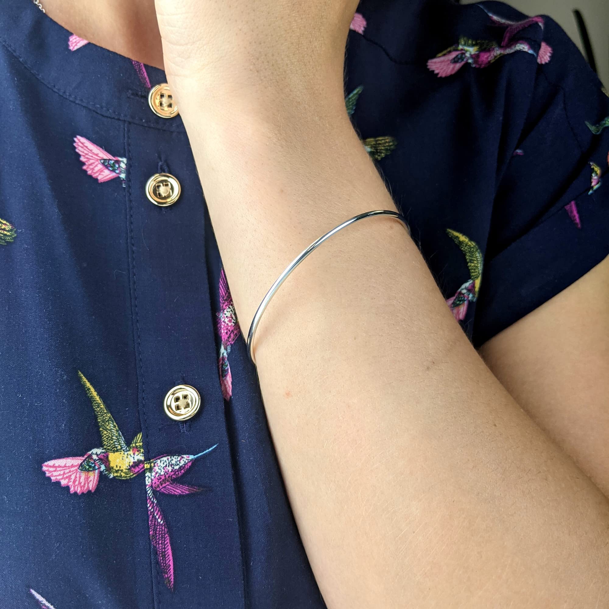 Silverly Braccialetto Impilabile con Tubo Sottile Rotondo Argento 925 | Bracciale in Argento Sterling per Donna | Elegante Bracciale Chiuso Slip-on | Braccialetti Classici da Indossare Tutti i Giorni
