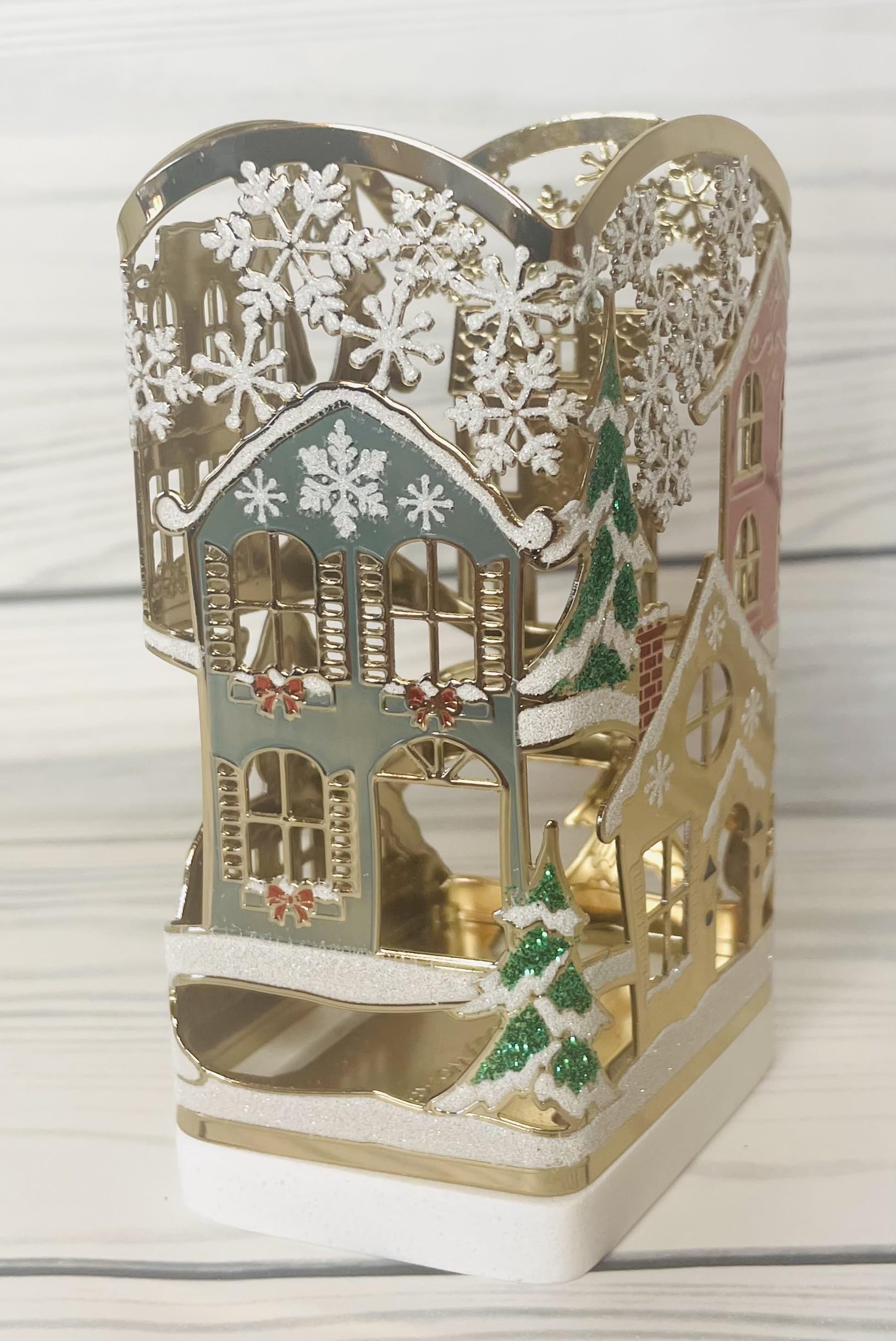 Bath and Body Works Christmas Holiday Village Scene Gentle Foaming Hand Soap Holder