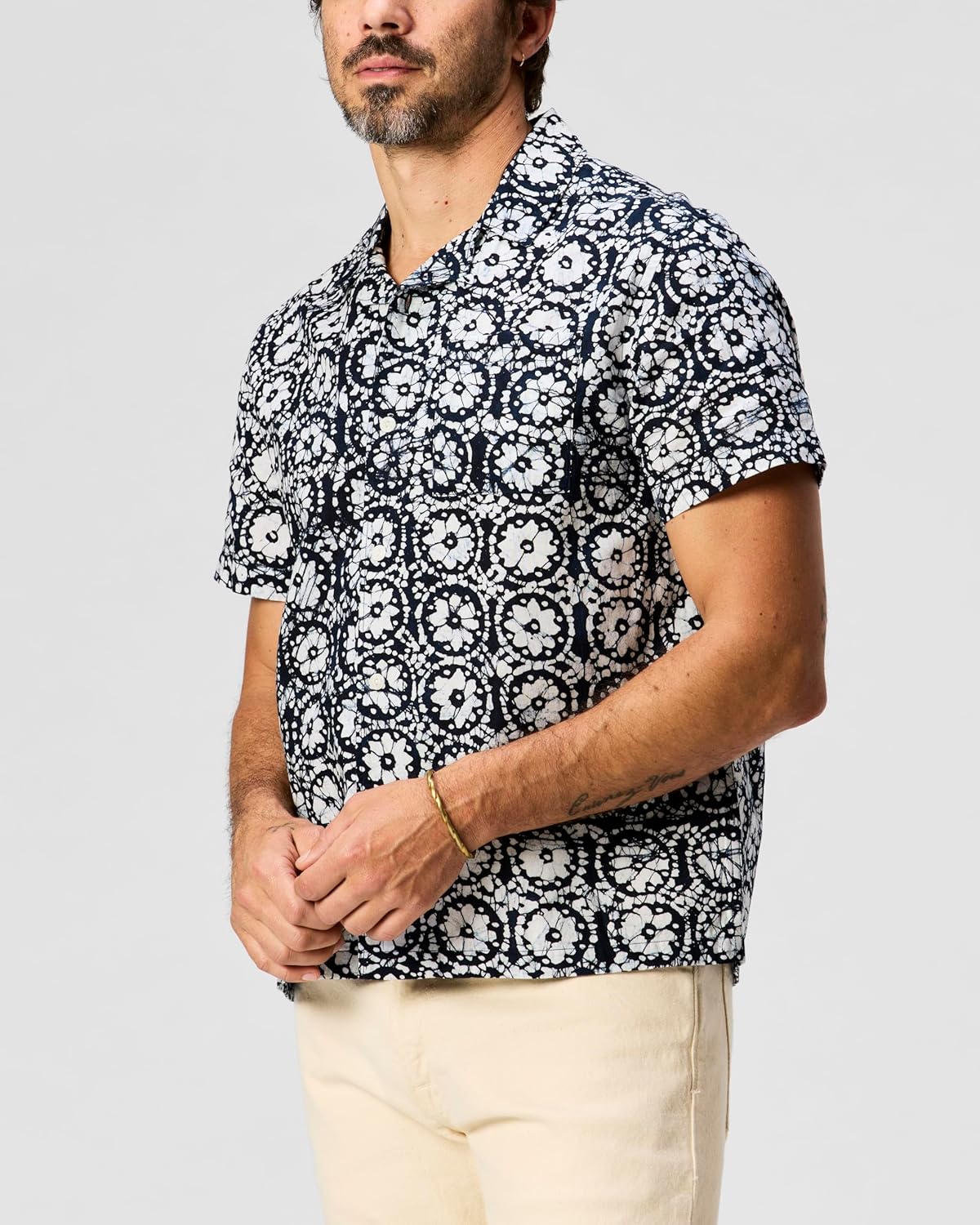 Huckberry Flint and Tinder Block Print Camp Collar Mens Button Down Short Sleeve Shirt, Relaxed Button Down Shirt Men