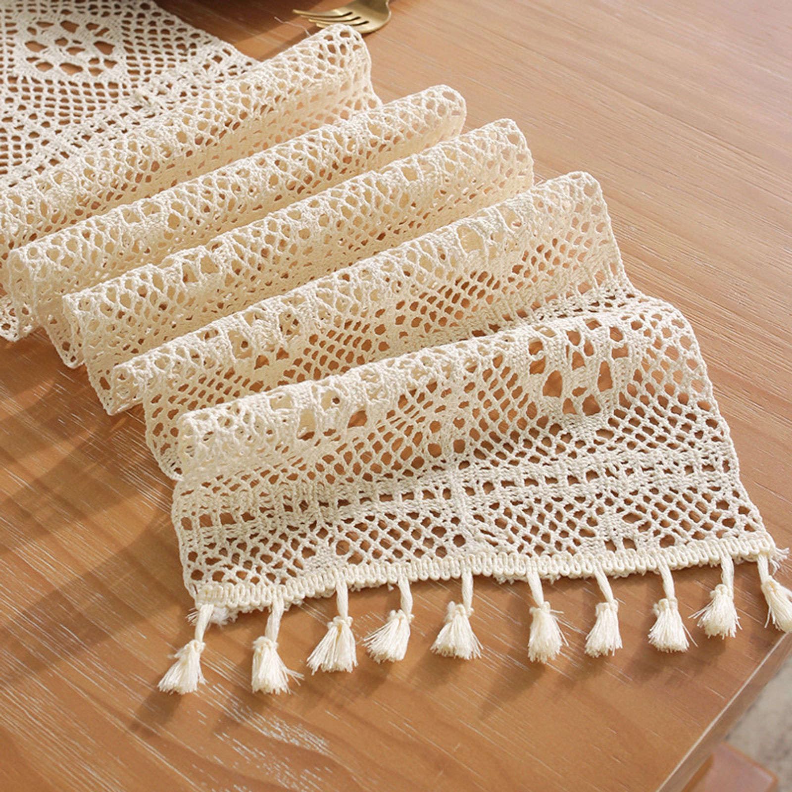 Chemin de table macramé fait main blanc 34x275cm avec pompons élégants pour réception