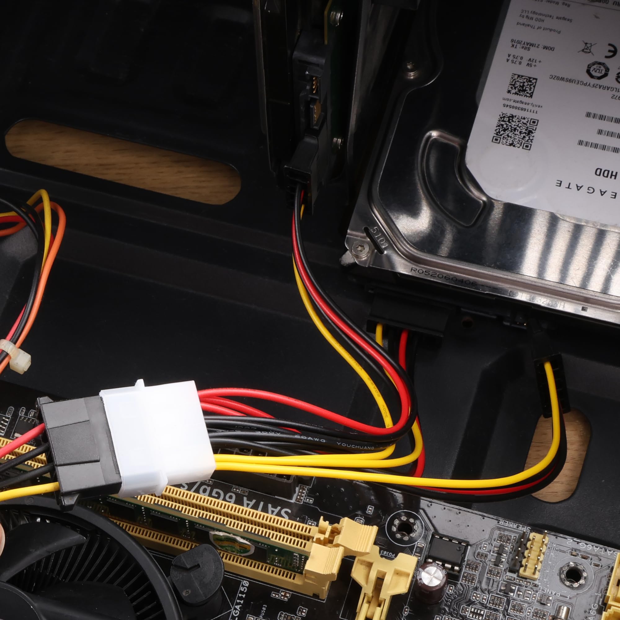 YAODHAOD 3 SZT. 4 Pin Molex (LP4) na 2X / 3X 15 Pin SATA Przewód zasilający Splitter Kabel Adapter - 15cm (4-pin Molex do 3 sata 15-pin, 3 SZT.)