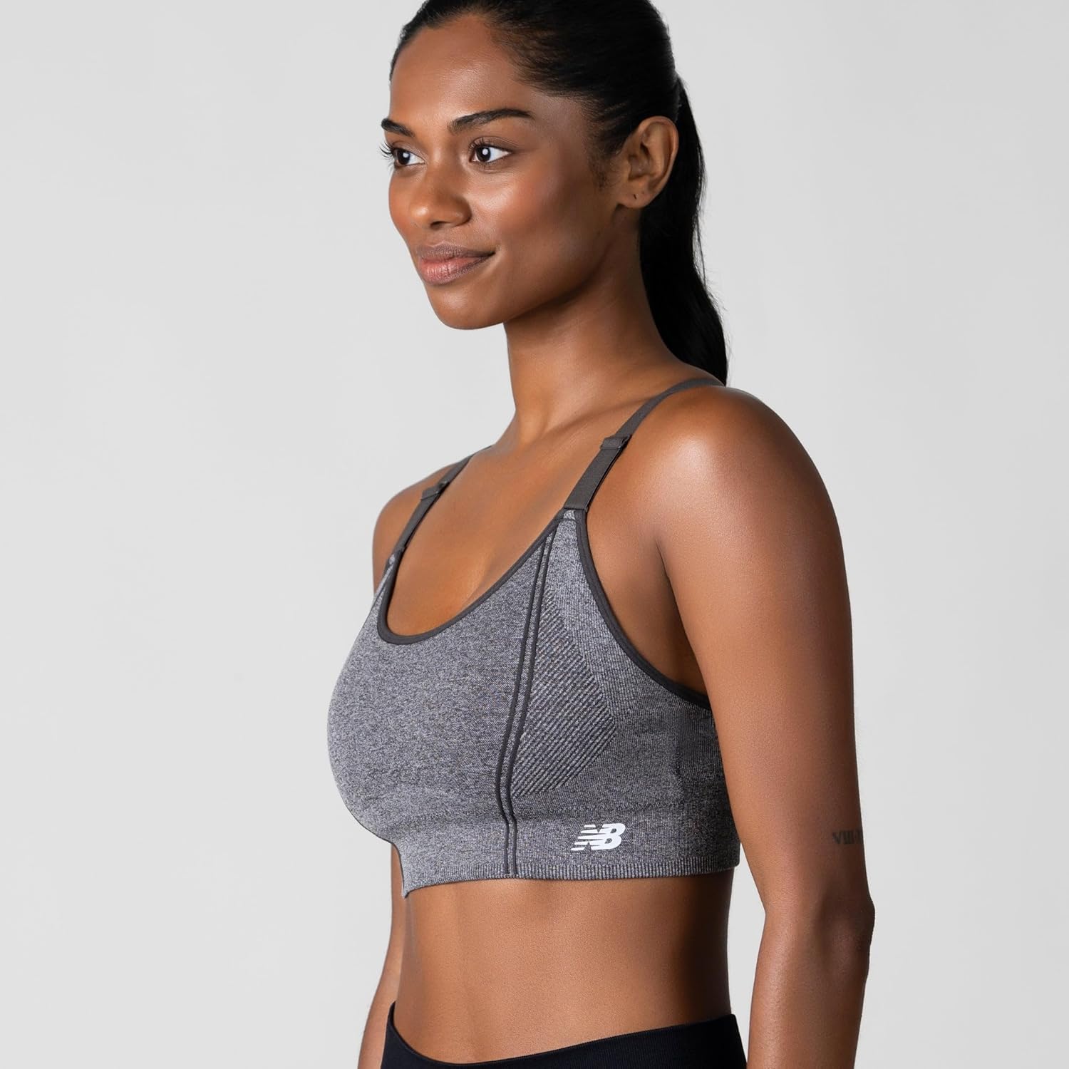 New Balance 2 Pack Sports Bras for Women, Seamless Wirefree Womens Sports Bra with Removable Pads, Athletic Wear for Workout - Image 7