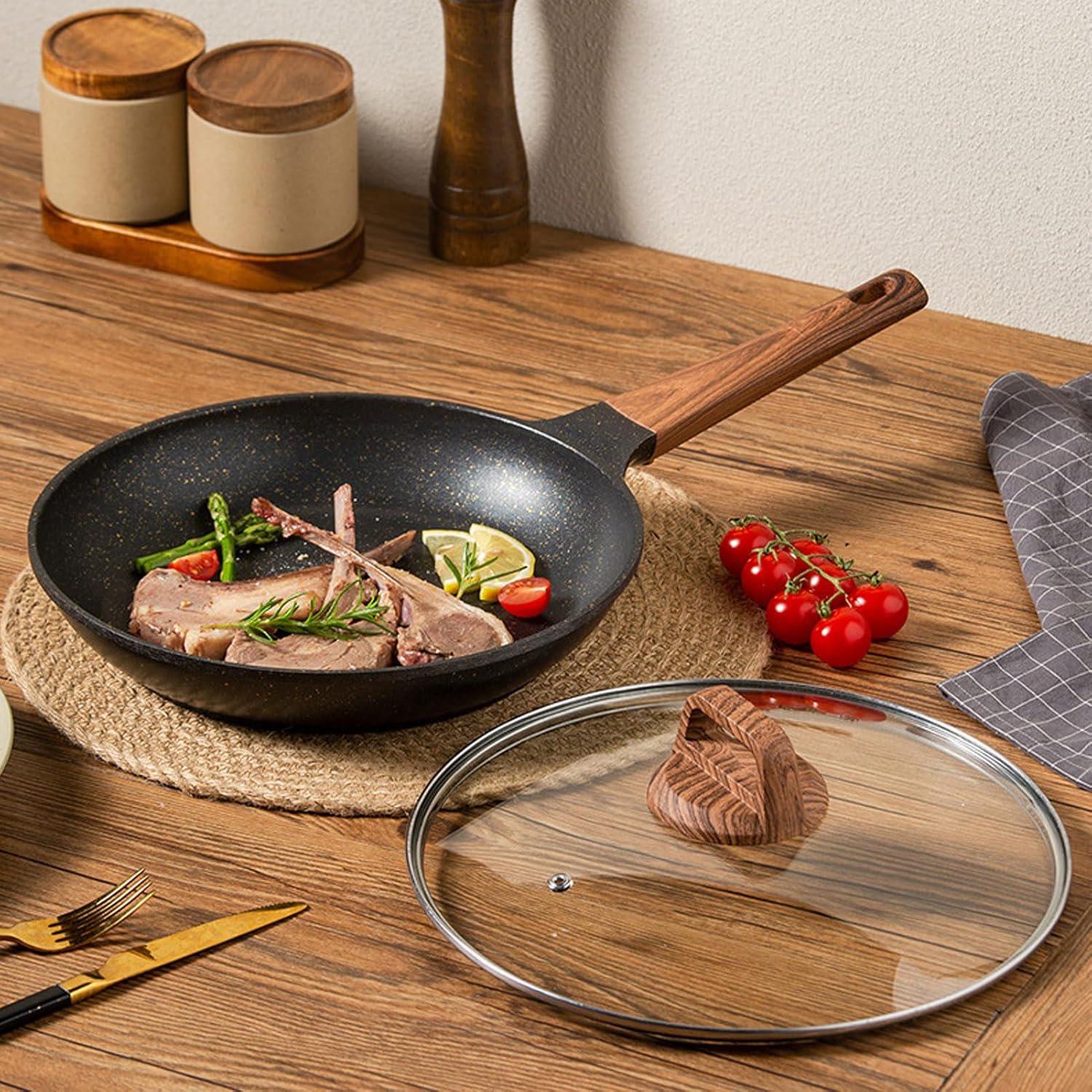 HUHJYUGE Non Stick Frying Pan Skillet, Egg Frying Pan with Lid, Medical Stone Coating Omelette Pans, High-Heat & Open Flame Compatible, with Heat-Resistant Handle (28cm)