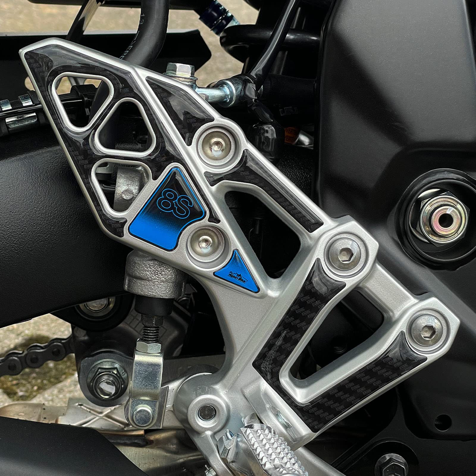 Resin Bike Tank-Aufkleber Für Suzuki GSX 8S (2023-2025) – 3D Harz, Kratzschutz