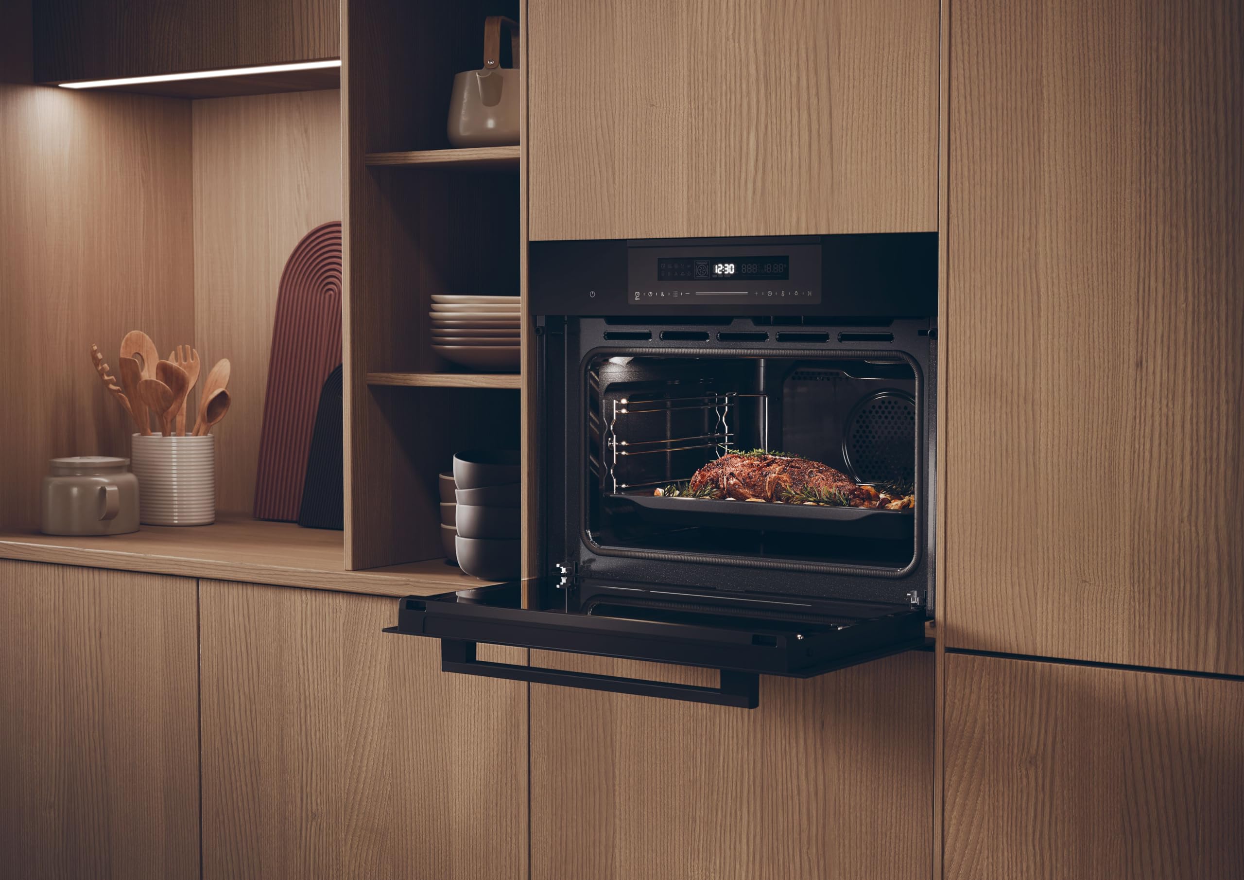 Haier Series 4 HWO45CO4P7B - Horno Multifunción, Pirolítico, Potencia 3000W, Capacidad 50L, 45cm Alto, 12 Funciones, Display táctil, Ventilación Radial, 4 Cristales en puerta, Negro