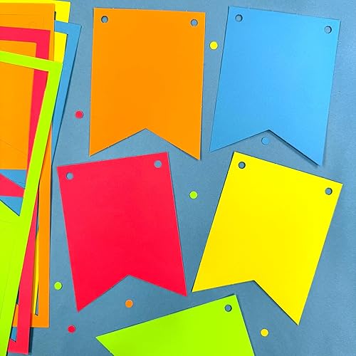 Miniatura 9 de FreshCut Crafts  80 banderas de papel para bricolaje, pancartas blancas, grandes (3.75 x 5 pulgadas), cartulina hecha en Estados Unidos, banderines