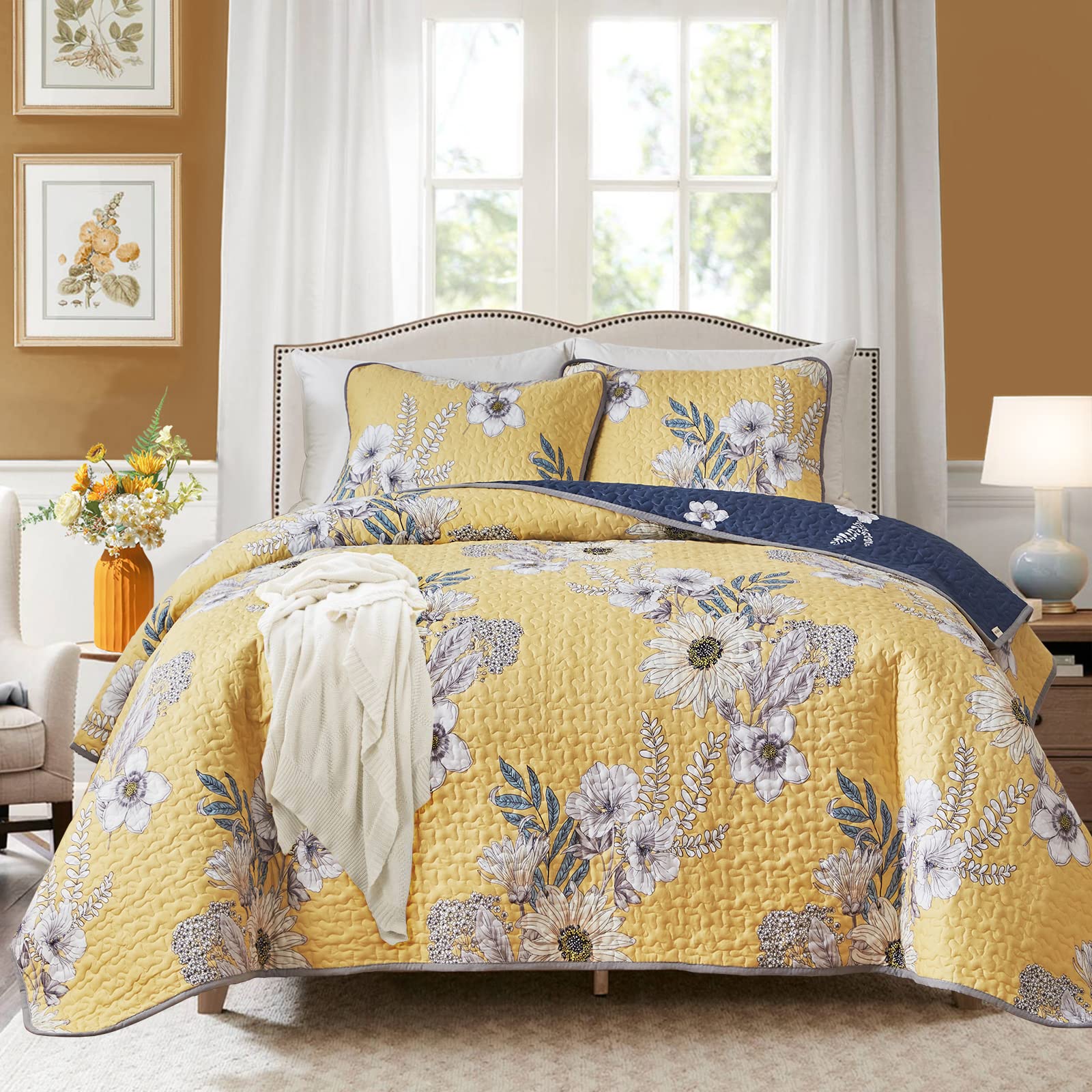 Reversible Floral Quilt Set Twin Size 