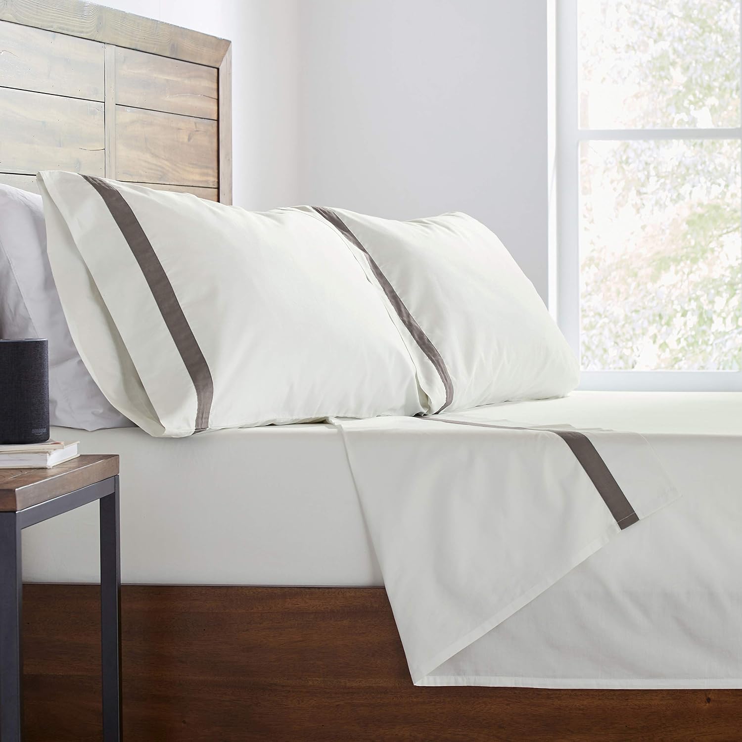 Amazon Brand – Stone & Beam 100% Percale Cotton Banded Pillowcase Set, Easy Care, King, Smoke