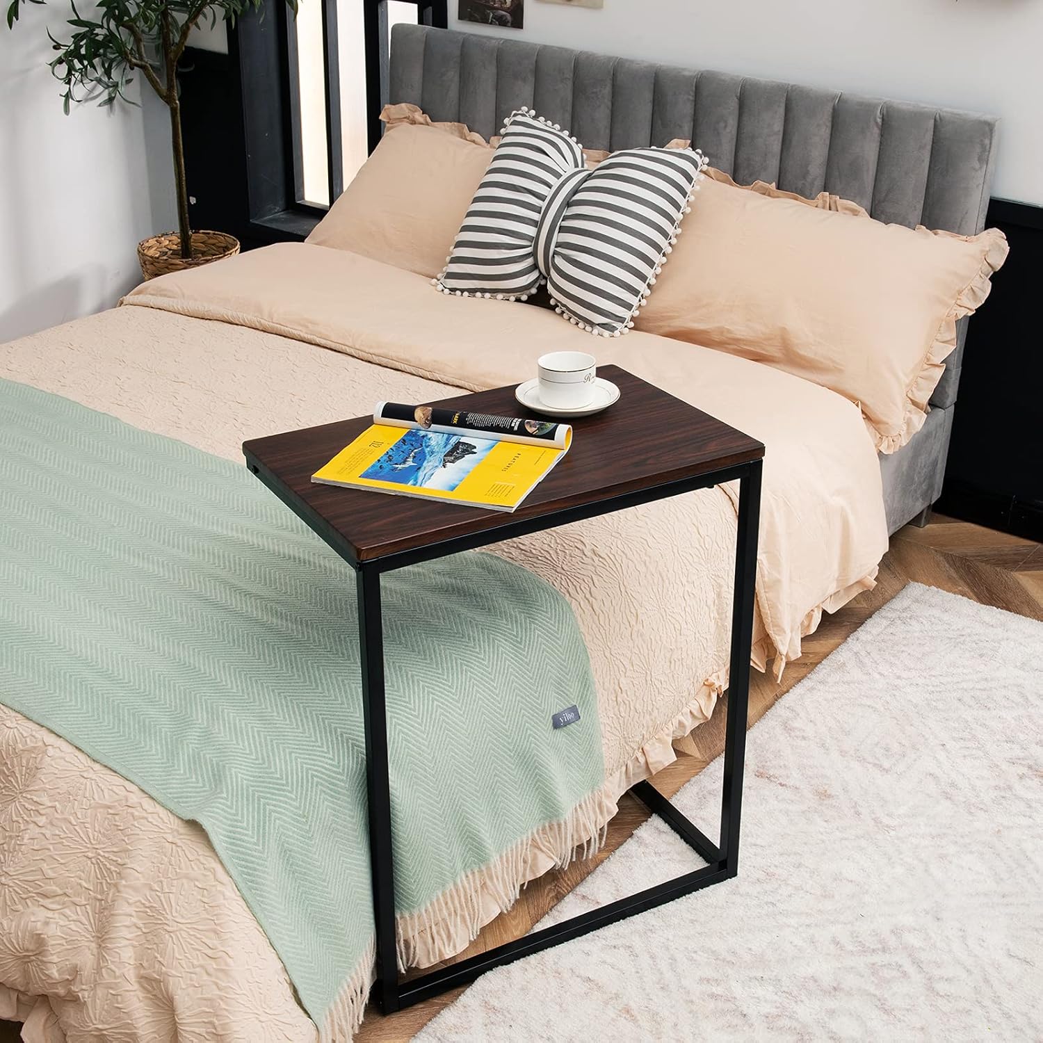 Tangkula C Shaped End Tables Set of 2, Couch Sofa Side TV Tray for Coffee Snack Laptop, Vintage Bedside Table for Living Room, Bedroom
