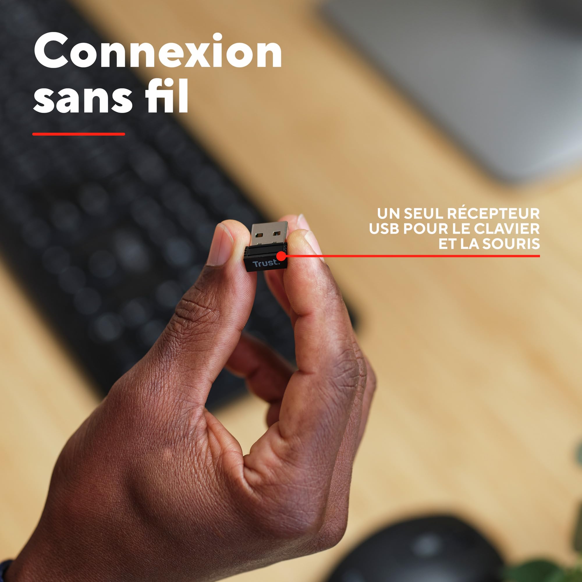 Trust Ymo II Pack Clavier et Souris sans Fil AZERTY Français Silencieux, Résistant aux Éclaboussures, Récepteur USB Unique, Noir