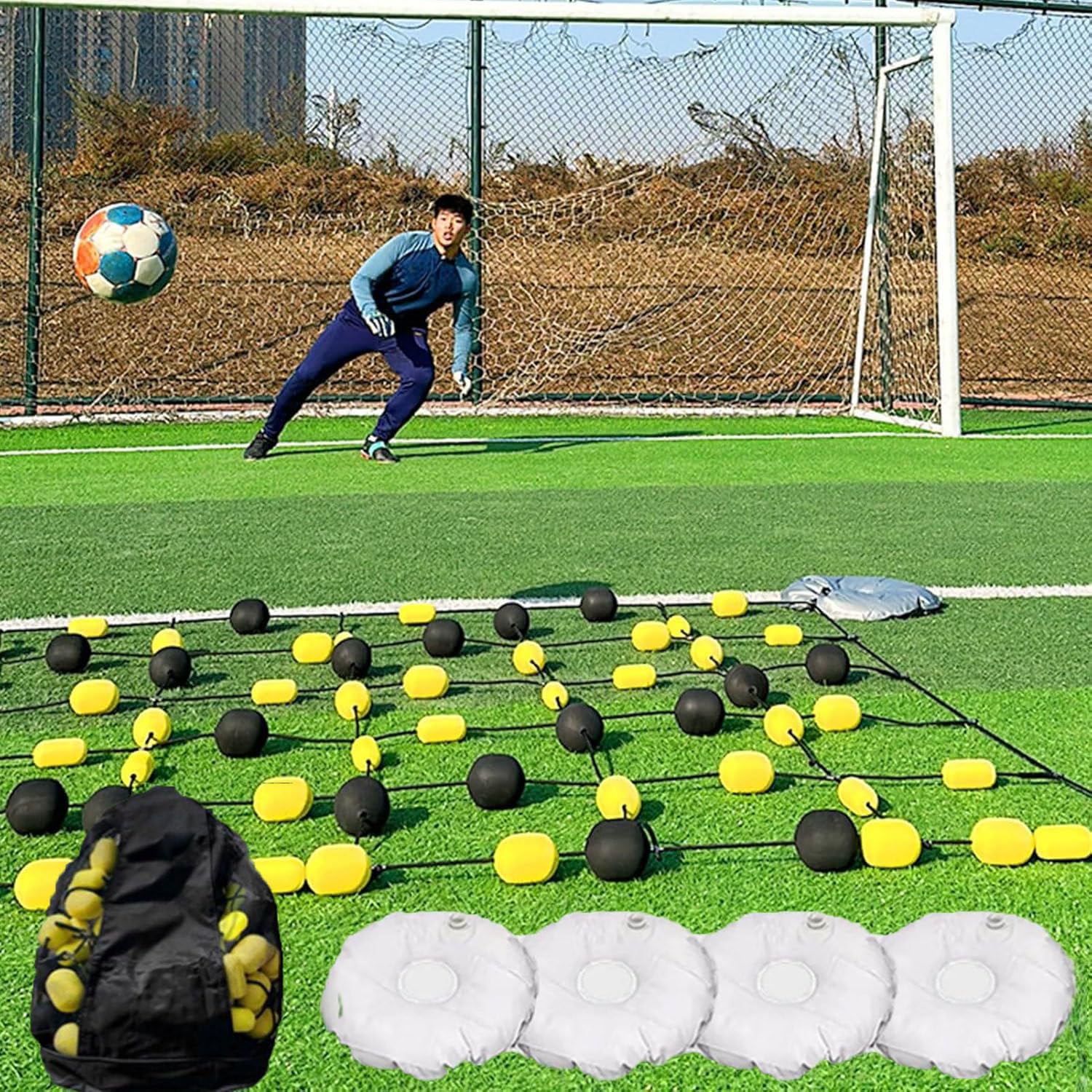 Attrezzatura per L'Allenamento del Portiere, Quadrato per Portieri Calcio, con 4 Sacche d'Acqua, Attrezzatura L'Allenamento Calcio, Ausili L'Allenamento Calcio Allenamento Dell'Agilità,2x2.8M
