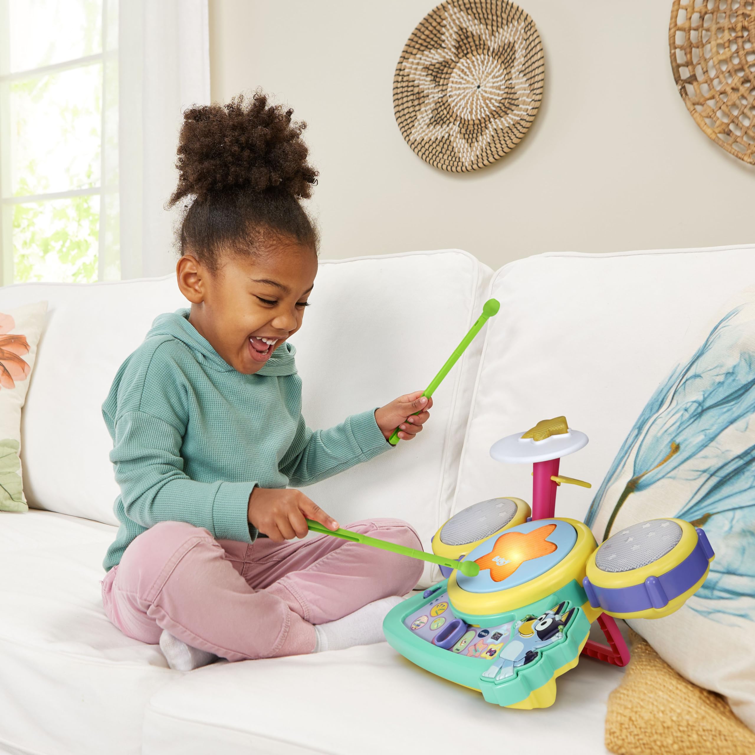 VTech - Batería Musical de Bluey, Juguete Interactivo, Tambores, Bombo y Timbal, Estimula la motricidad, 3 Modos de Juego, Regalo niños +2 años, Versión ESP