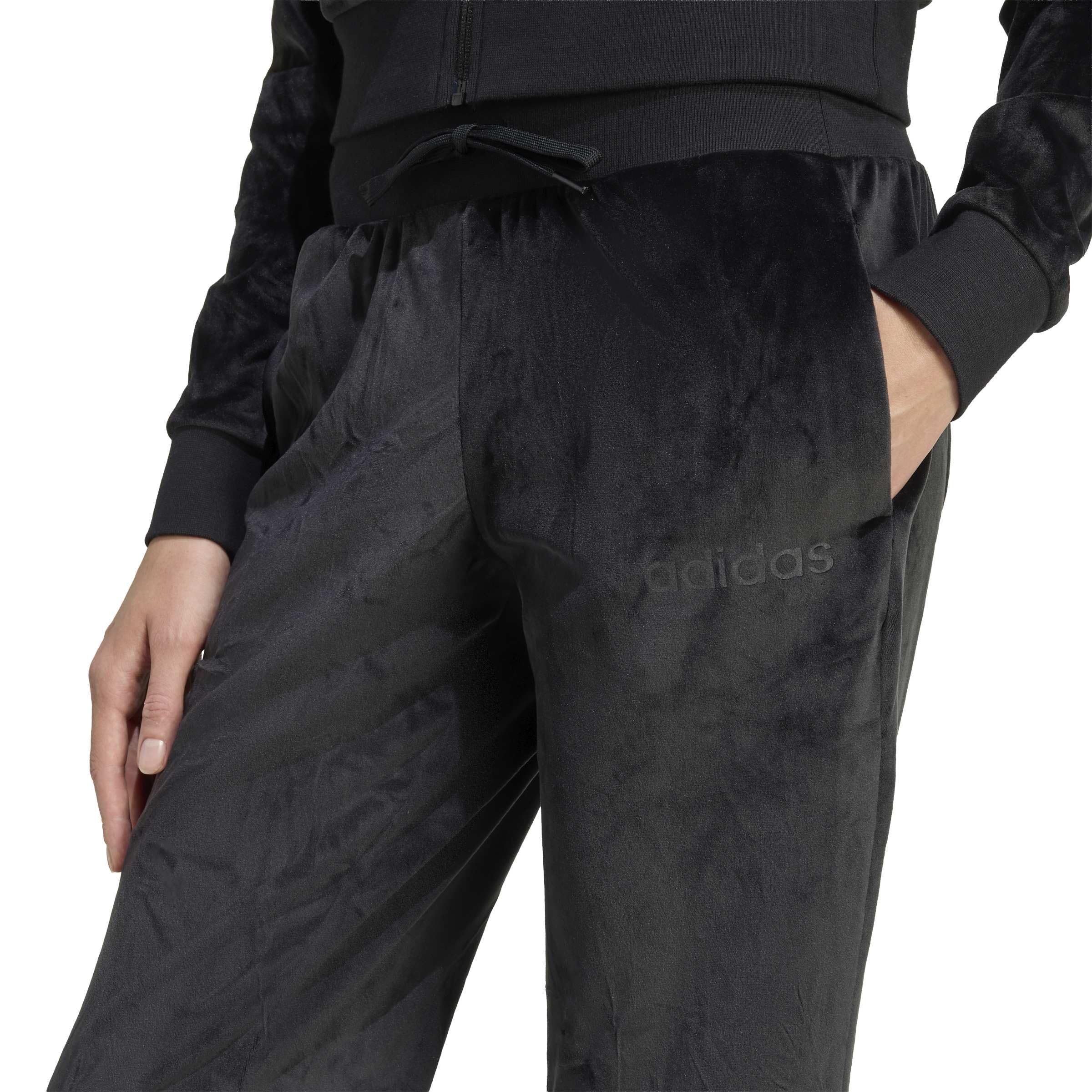 adidas Women's Glam Velvet Trainingsanzug